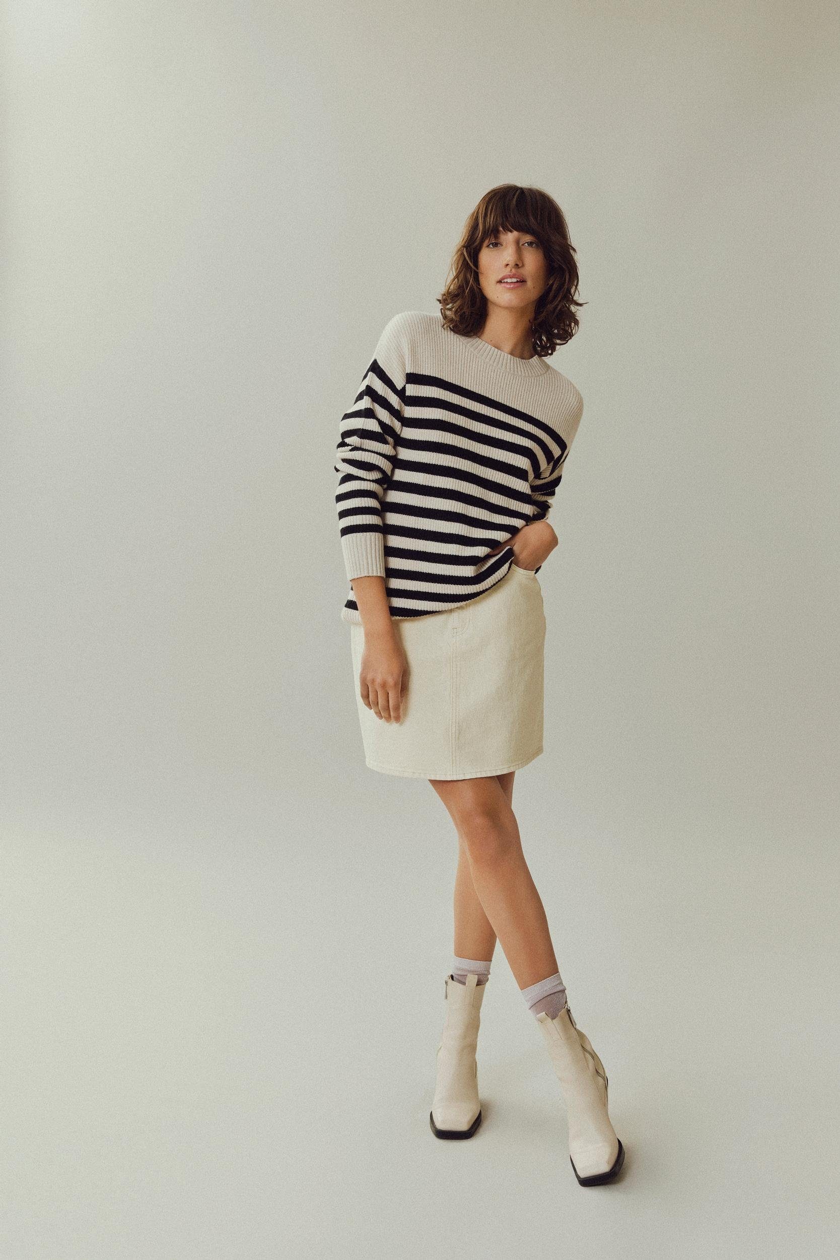 Vila Trui met ronde hals VIRIL RIB STRIPE L S KNIT TOP NOOS