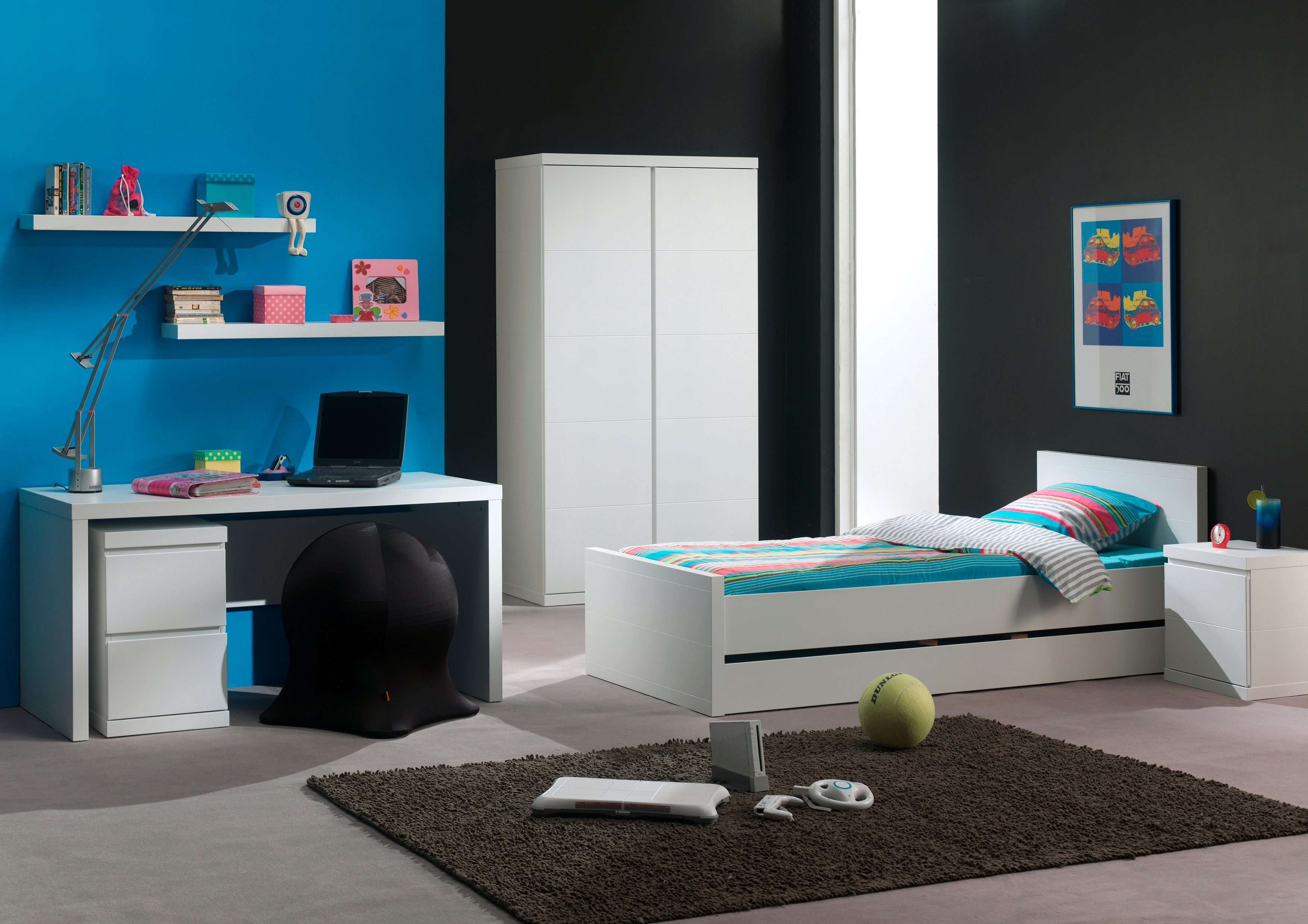 Vipack Kledingkast Ruime 2-deurs kledingkast in rechtlijnig design, uitvoering wit