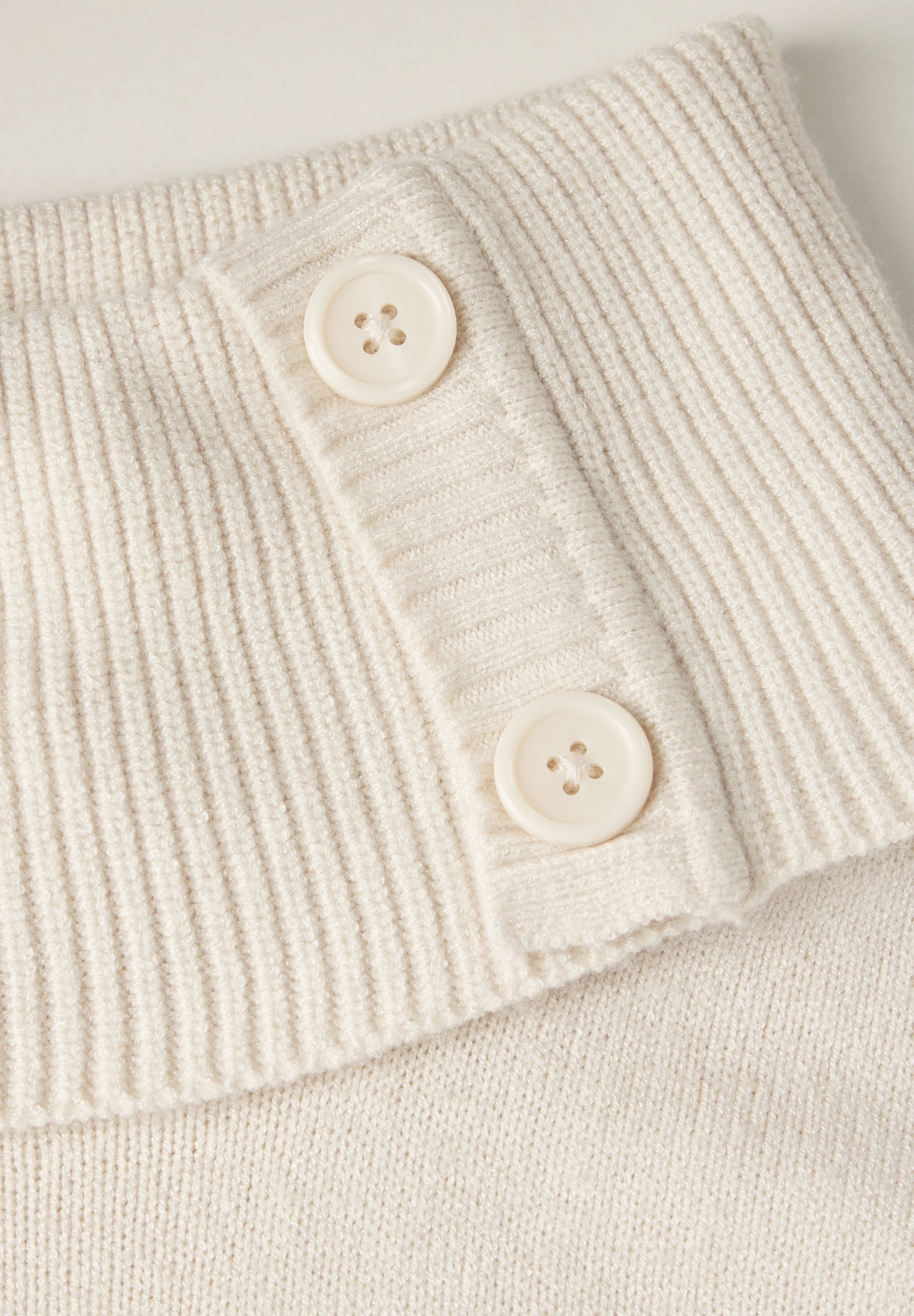 STREET ONE Gebreide trui Kraag met knoopdetail