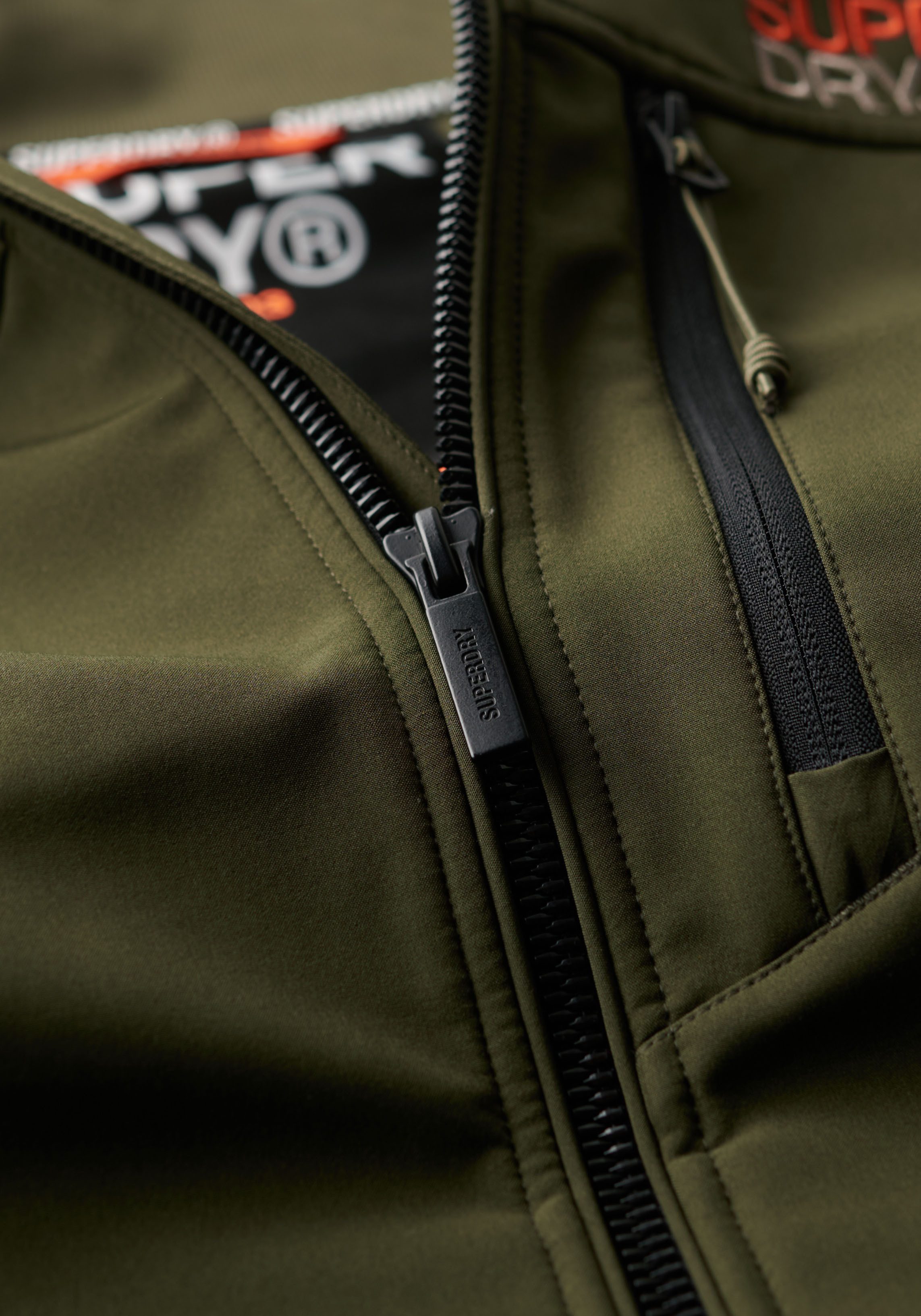 Superdry Outdoorjack SOFTSHELL TREKKER TRACK JACKET