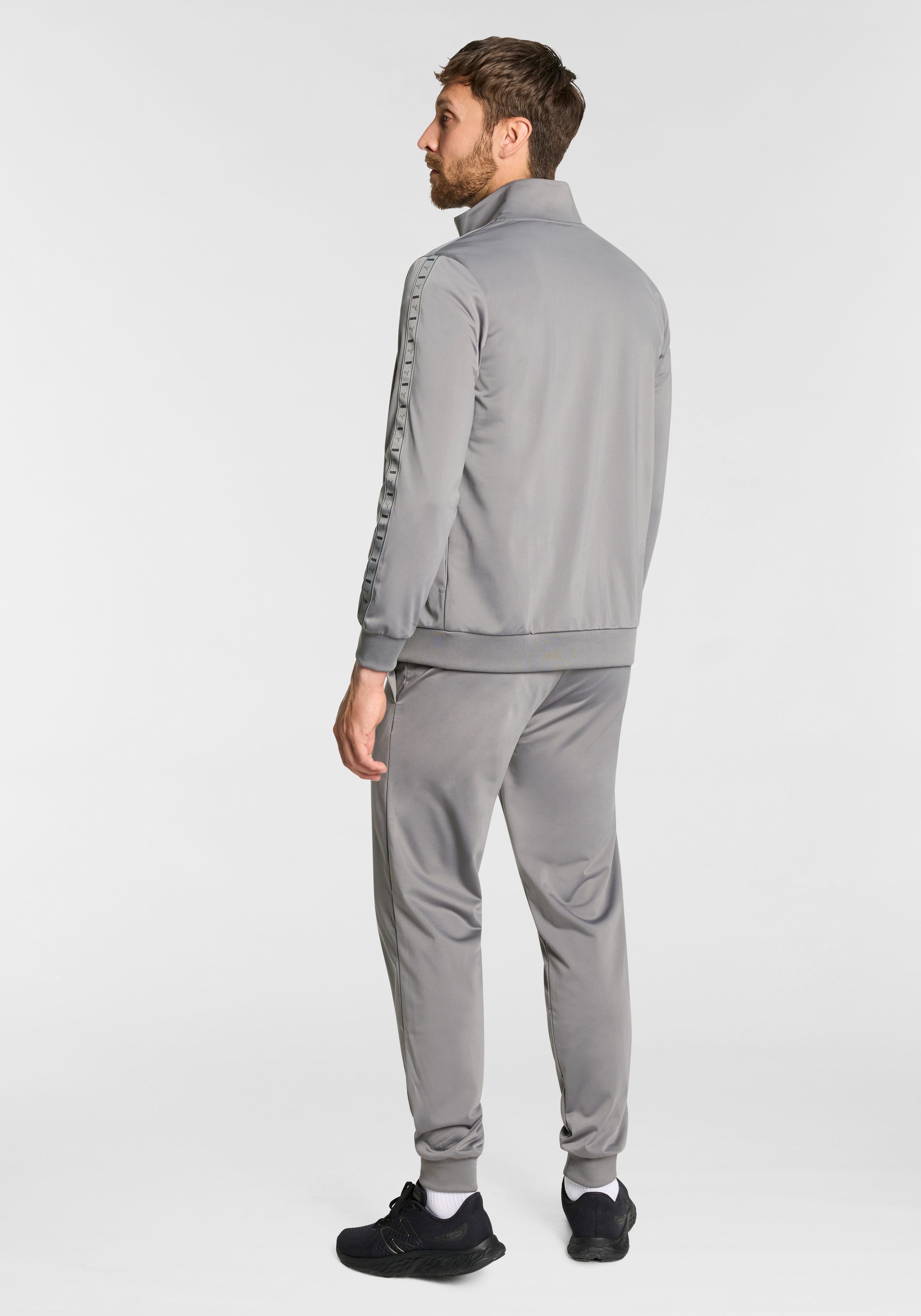 PUMA Trainingspak POLY TAPE SUIT (2-delig)
