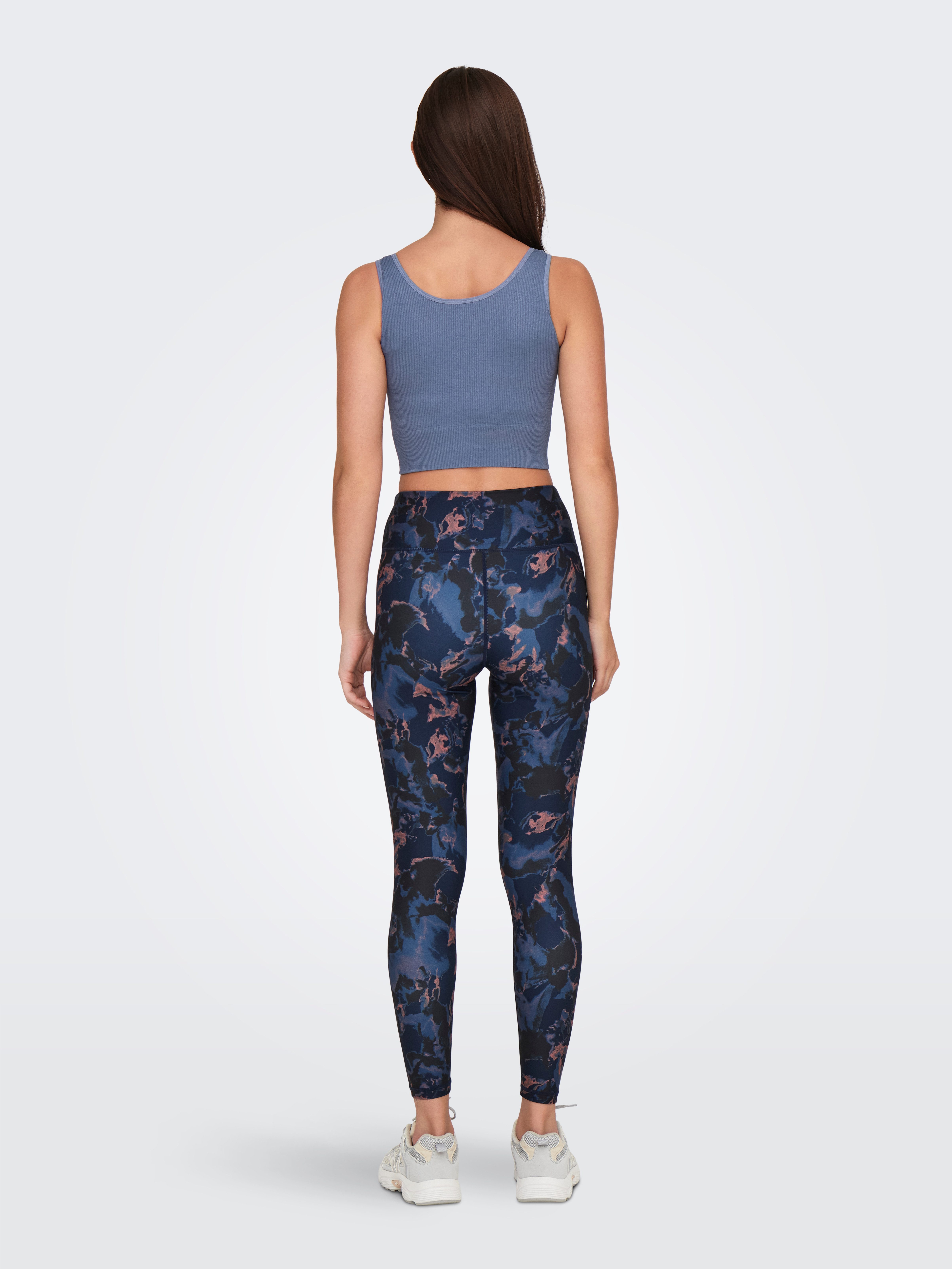 Only Play Trainingstop ONPJAIA LIFE Cropped fit in fijne ribstructuur