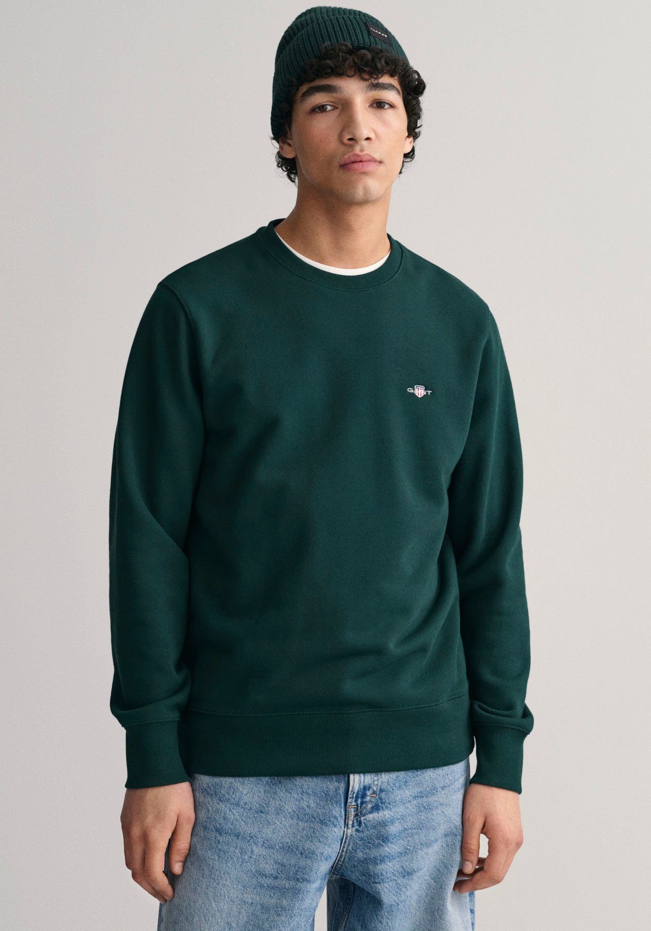 Gant Sweatshirt REG SHIELD C-NECK SWEAT met logoborduursel op borsthoogte heren sweaters maat 4XL groen