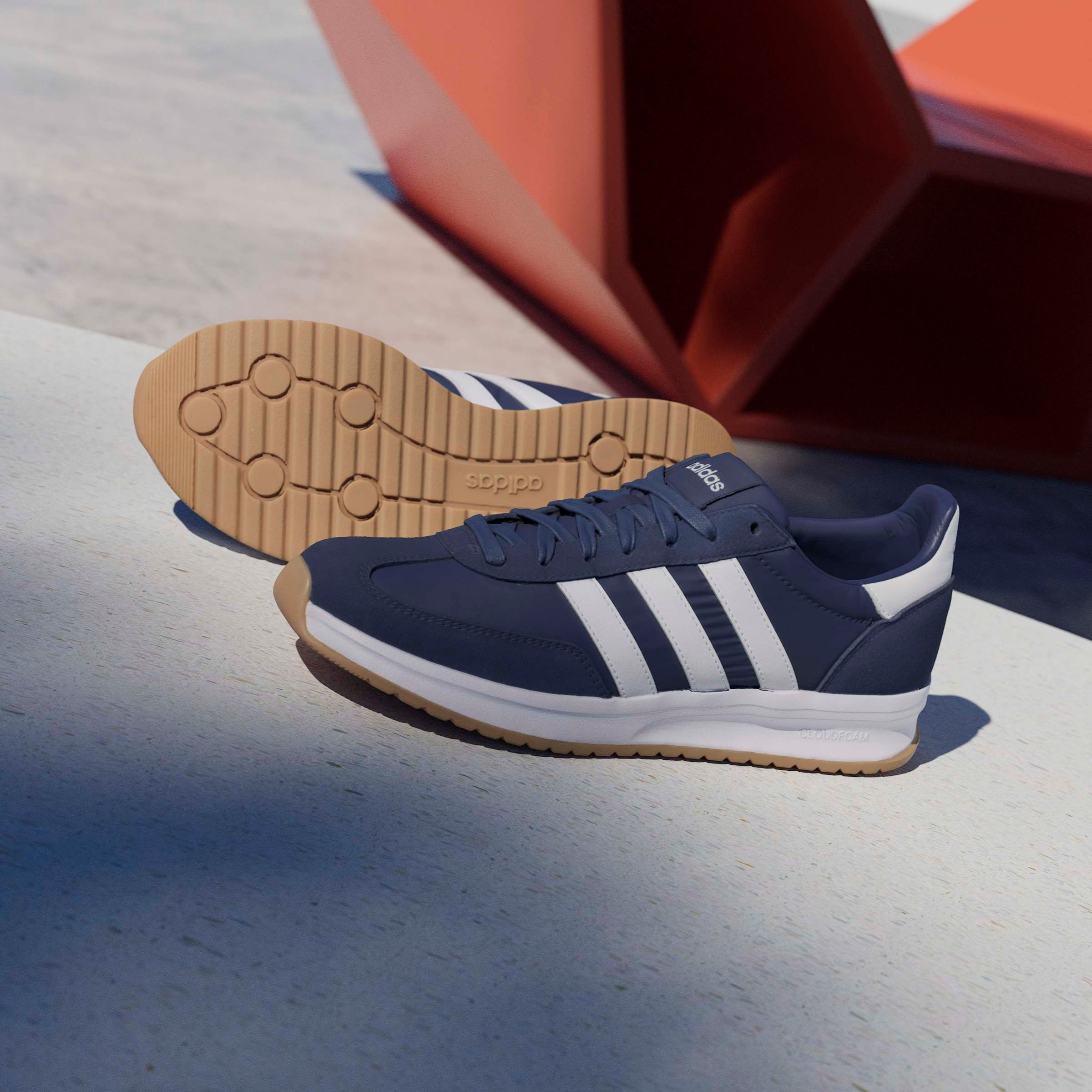 adidas Sportswear Sneakers RUN 70S 2.0 geïnspireerd door het ontwerp van de adidas sl72