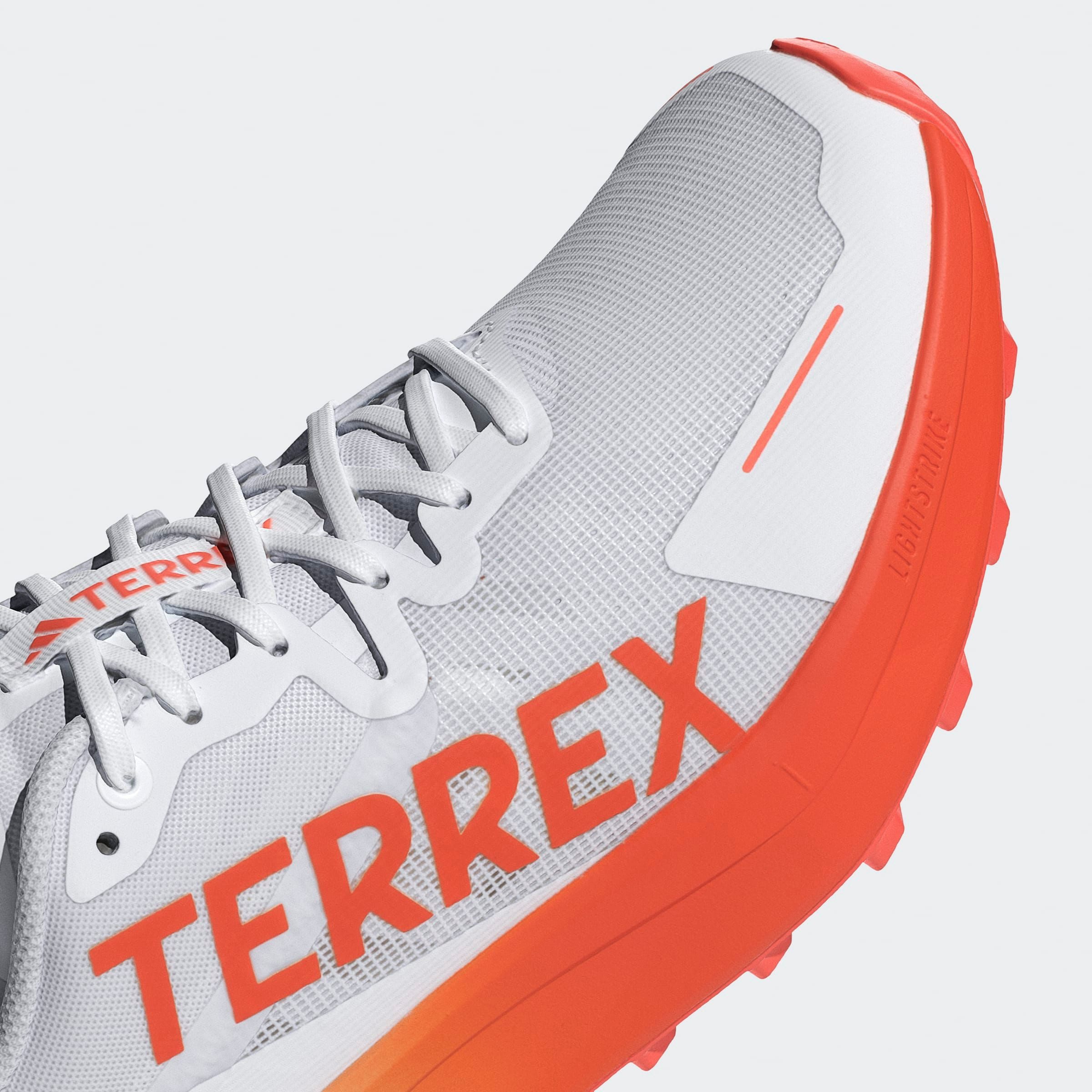 adidas TERREX Trailrunningschoenen TERREX AGRAVIC 3 TRAILRUNNING