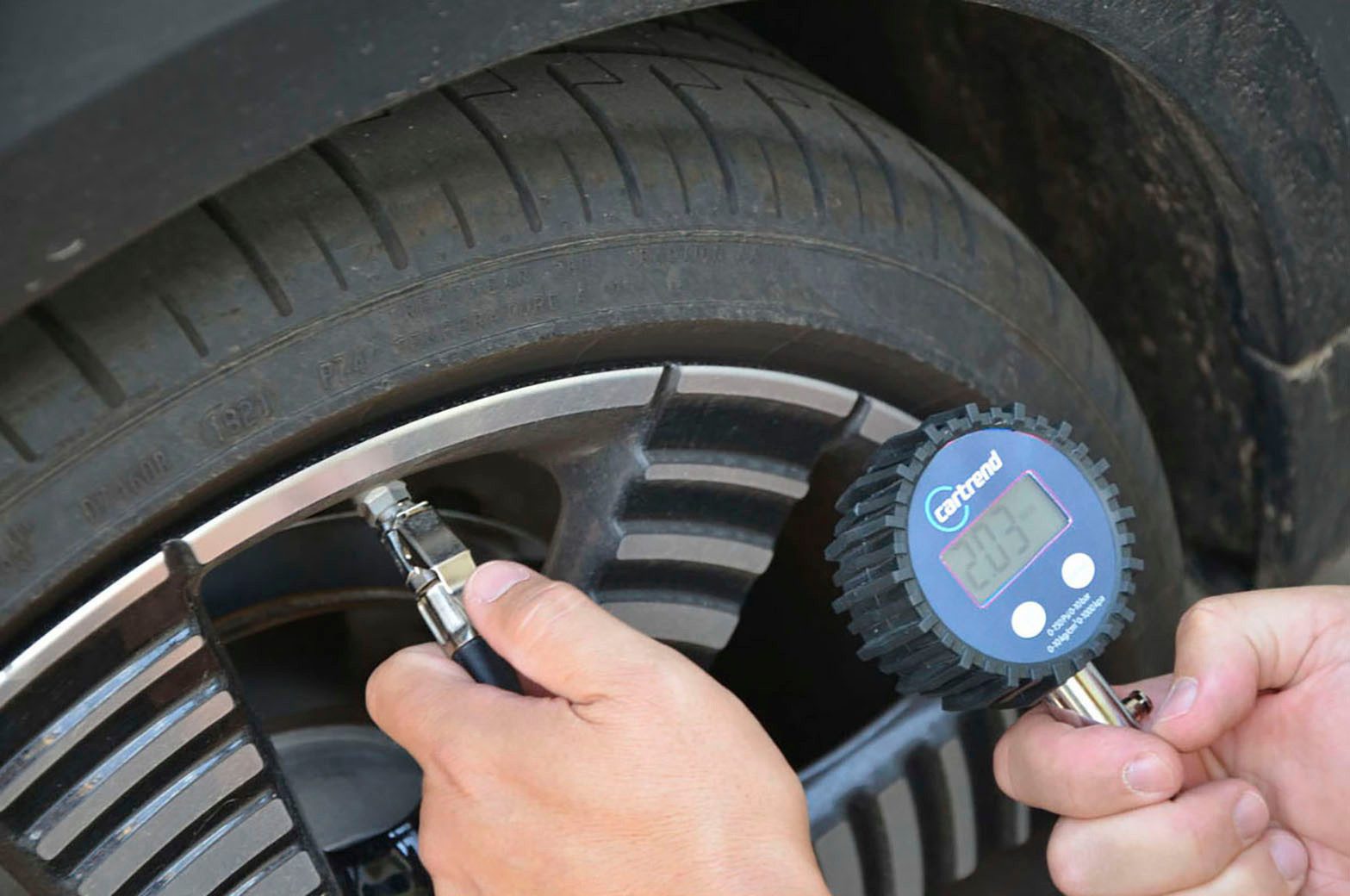 Cartrend Luchtdrukmeter Digitale bandenspanningsmeter