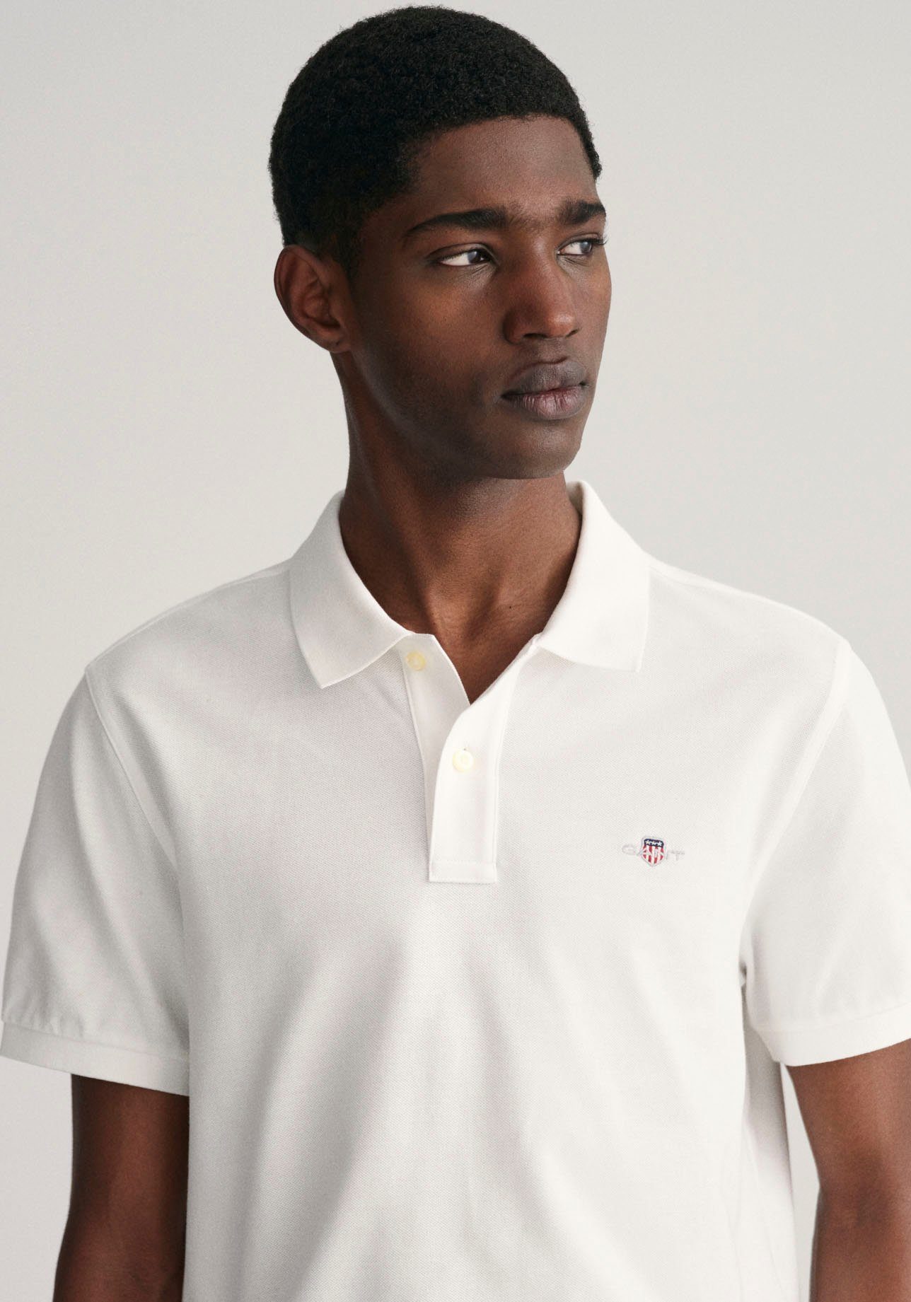 Gant Poloshirt REG SHIELD SS PIQUE POLO met logo en platte breikraag 100% katoen pique