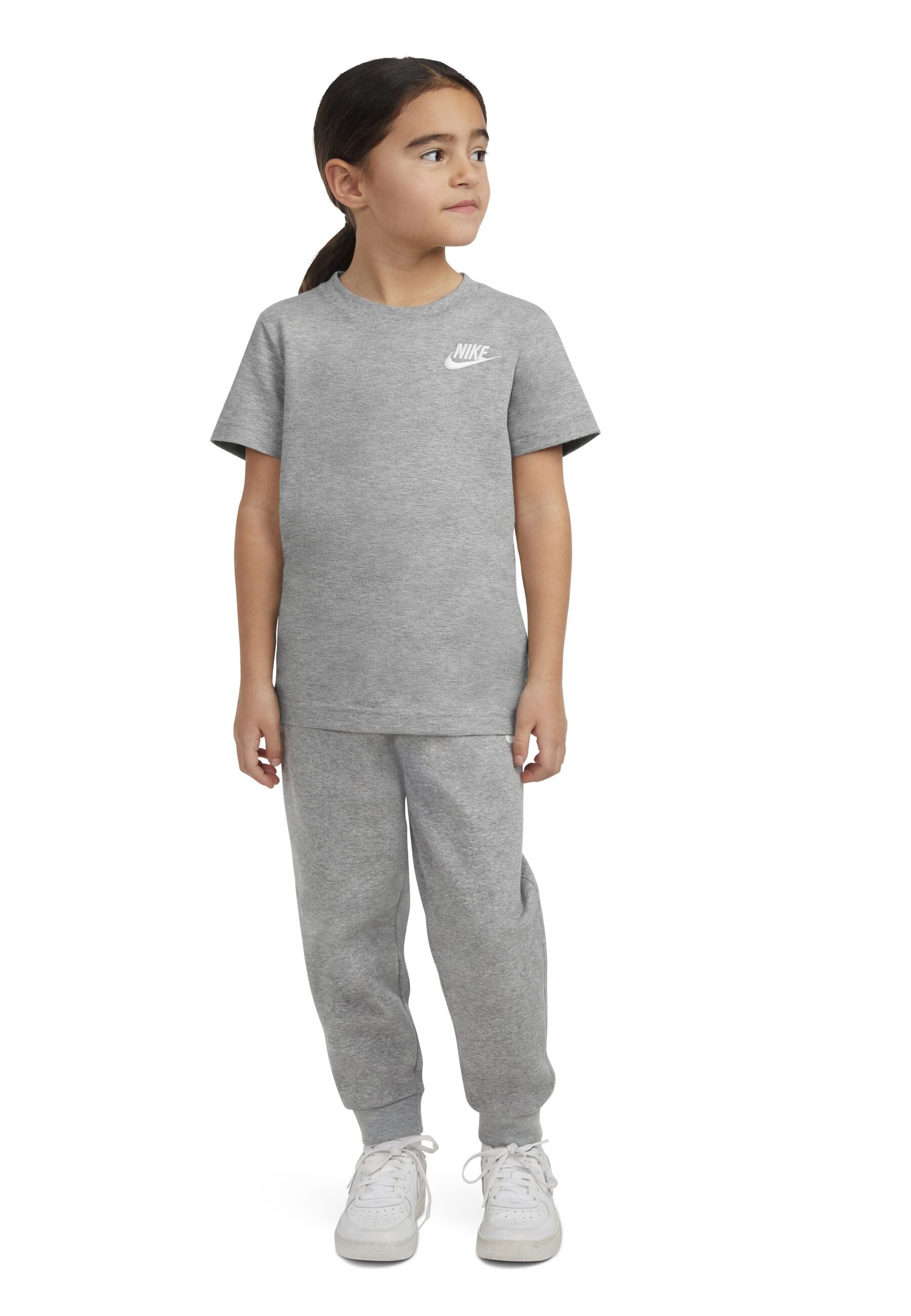 Nike Sportswear T-shirt NKN NSW EMBROID FUTURA TEE (1-delig)