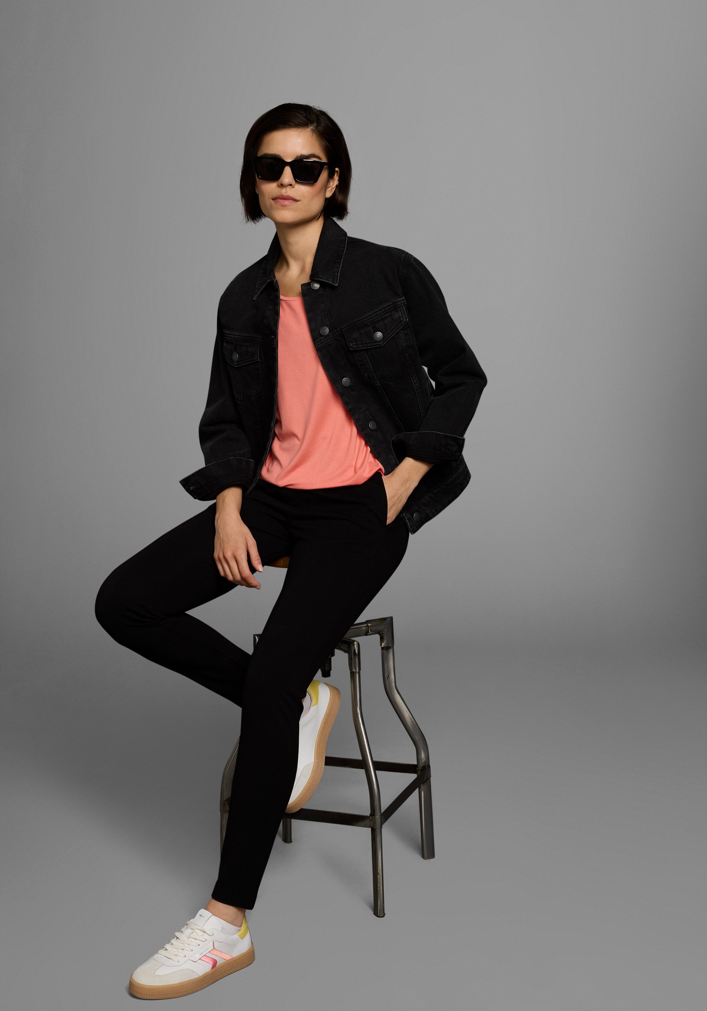 Laura Scott Top met afgeronde zoomafwerking (2 stuks)
