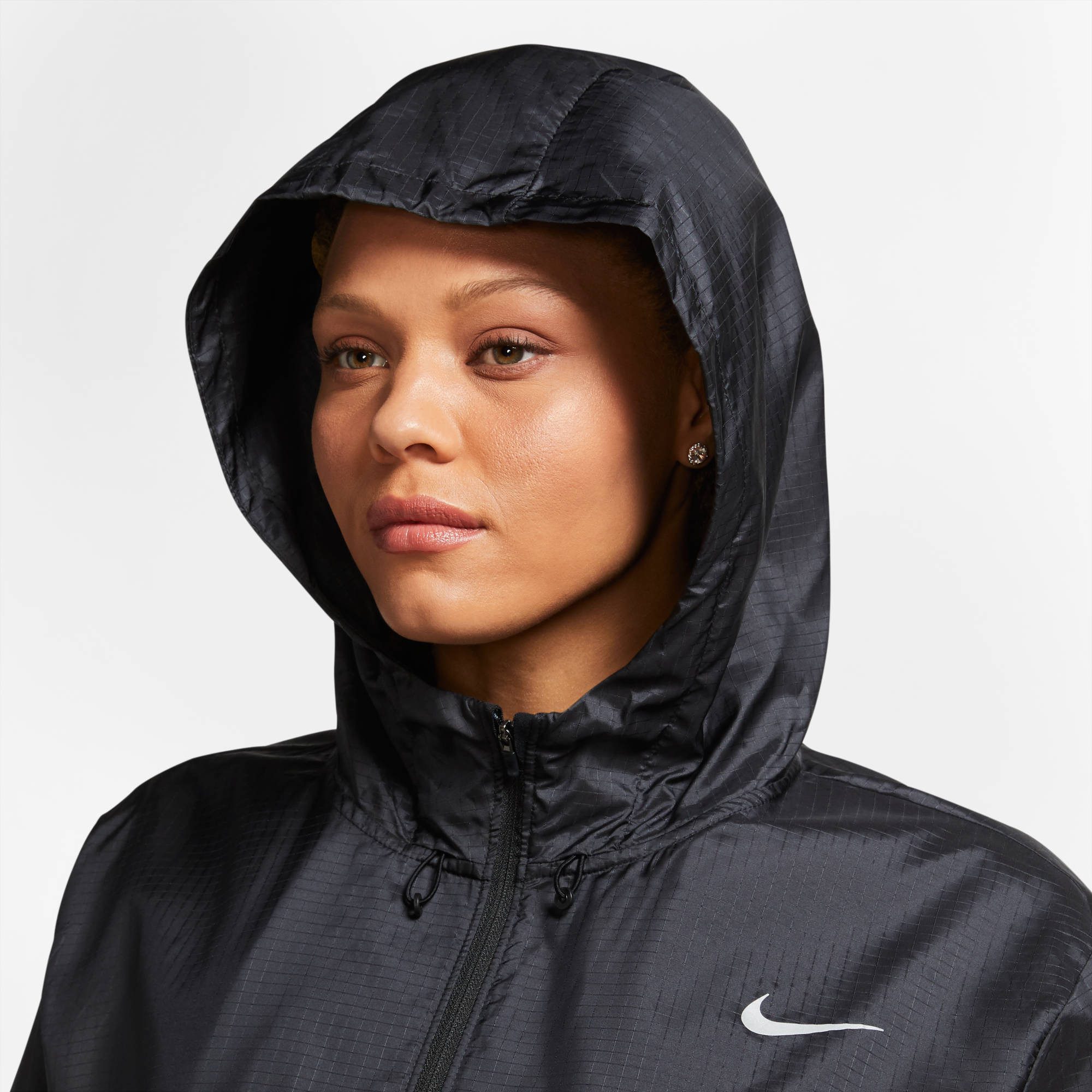 Nike Runningjack Essential WoMen's Running Jacket (Plus Size)