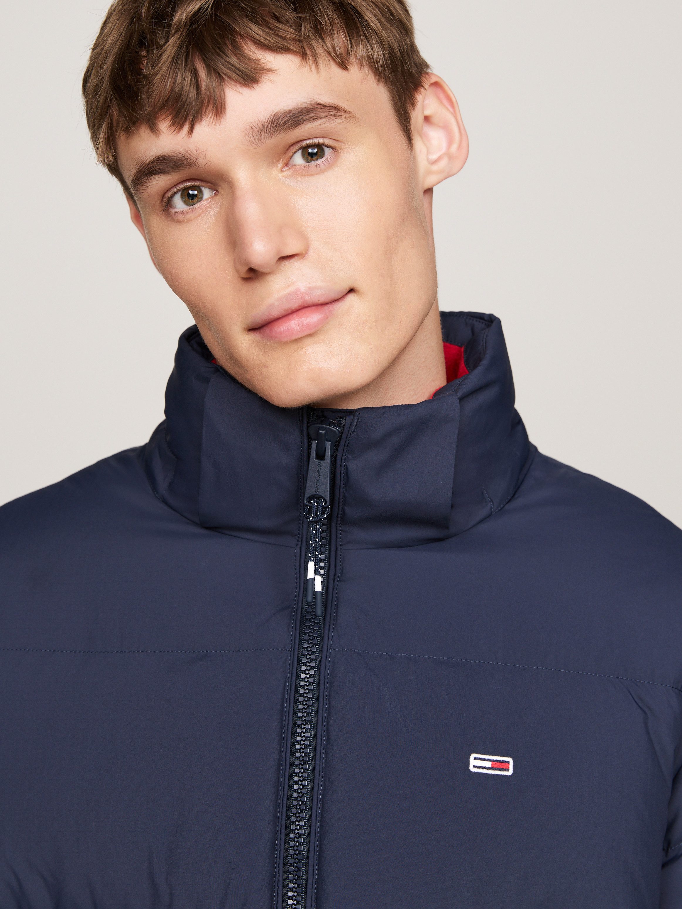 TOMMY JEANS Gewatteerde jas TJM ESSENTIAL DOWN PARKA Donzen jas, overgangsjas met capuchon