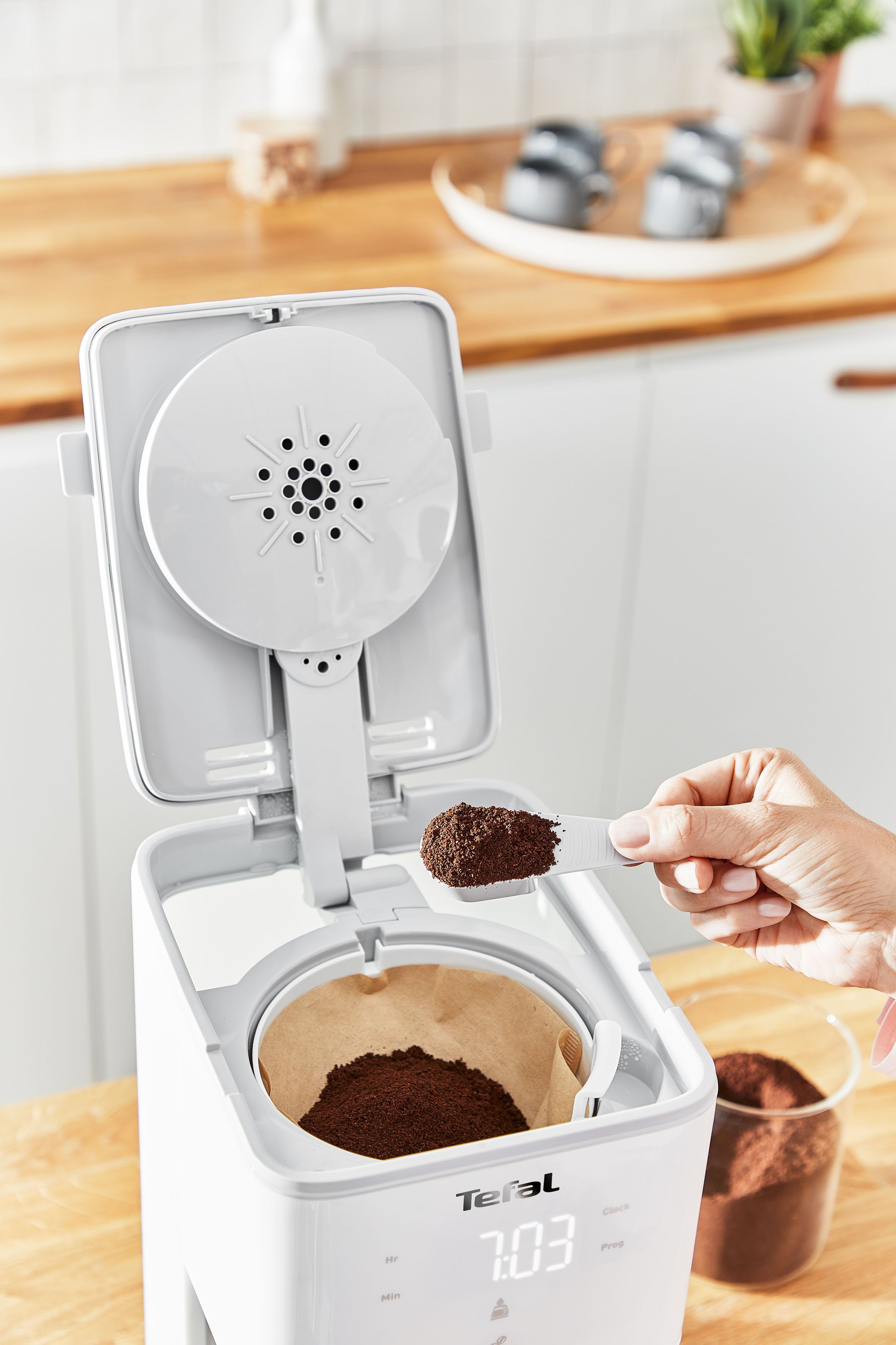 Tefal Filterkoffieapparaat CM6931 Sense, 1,25 l, Digitaal-aanduiding, glazen kan met deksel, capaciteit voor 10 - 15 kopjes