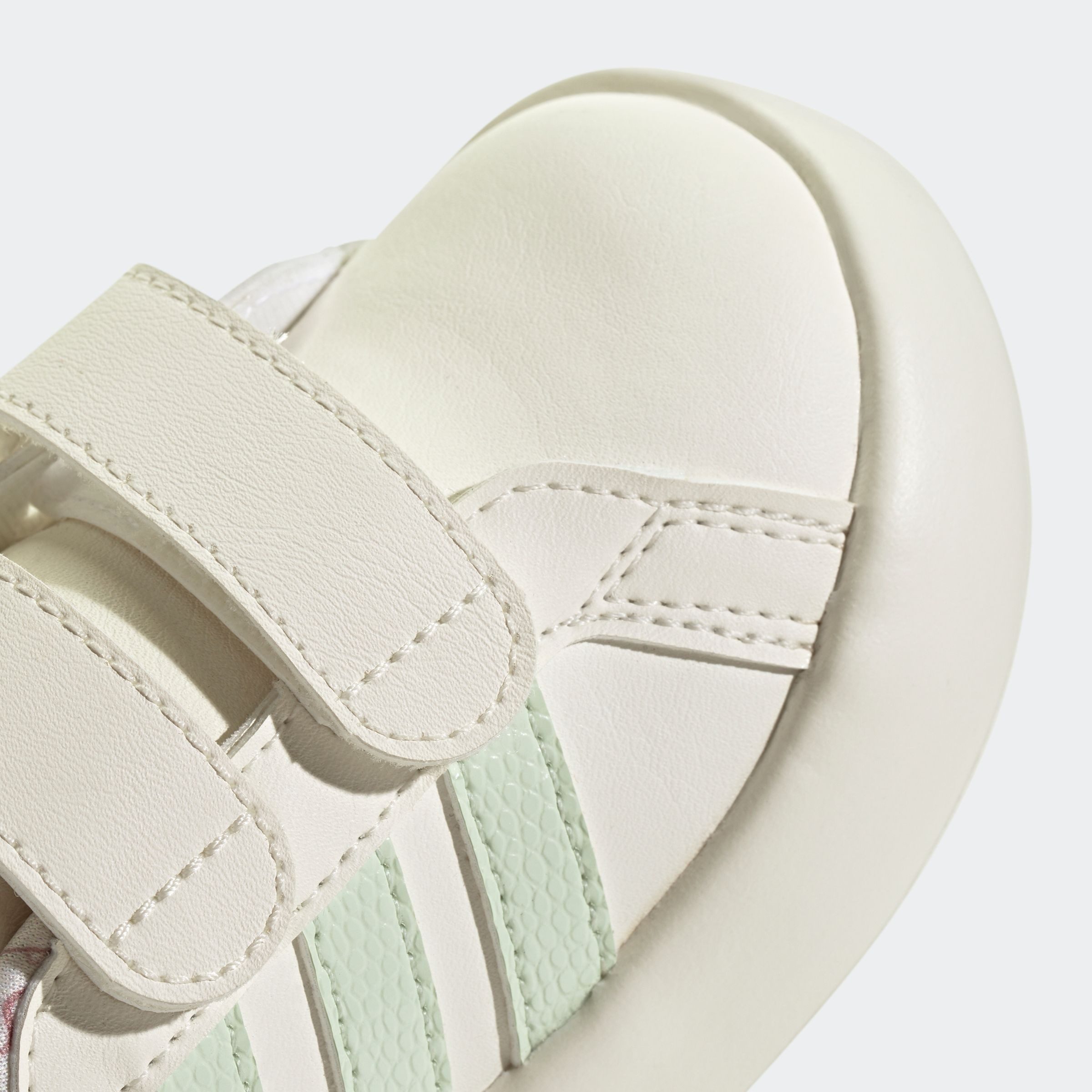 adidas Sportswear Klittenbandschoenen DINO GRAND COURT 2.0 KIDS Design geïnspireerd op de adidas Superstar, voor kinderen