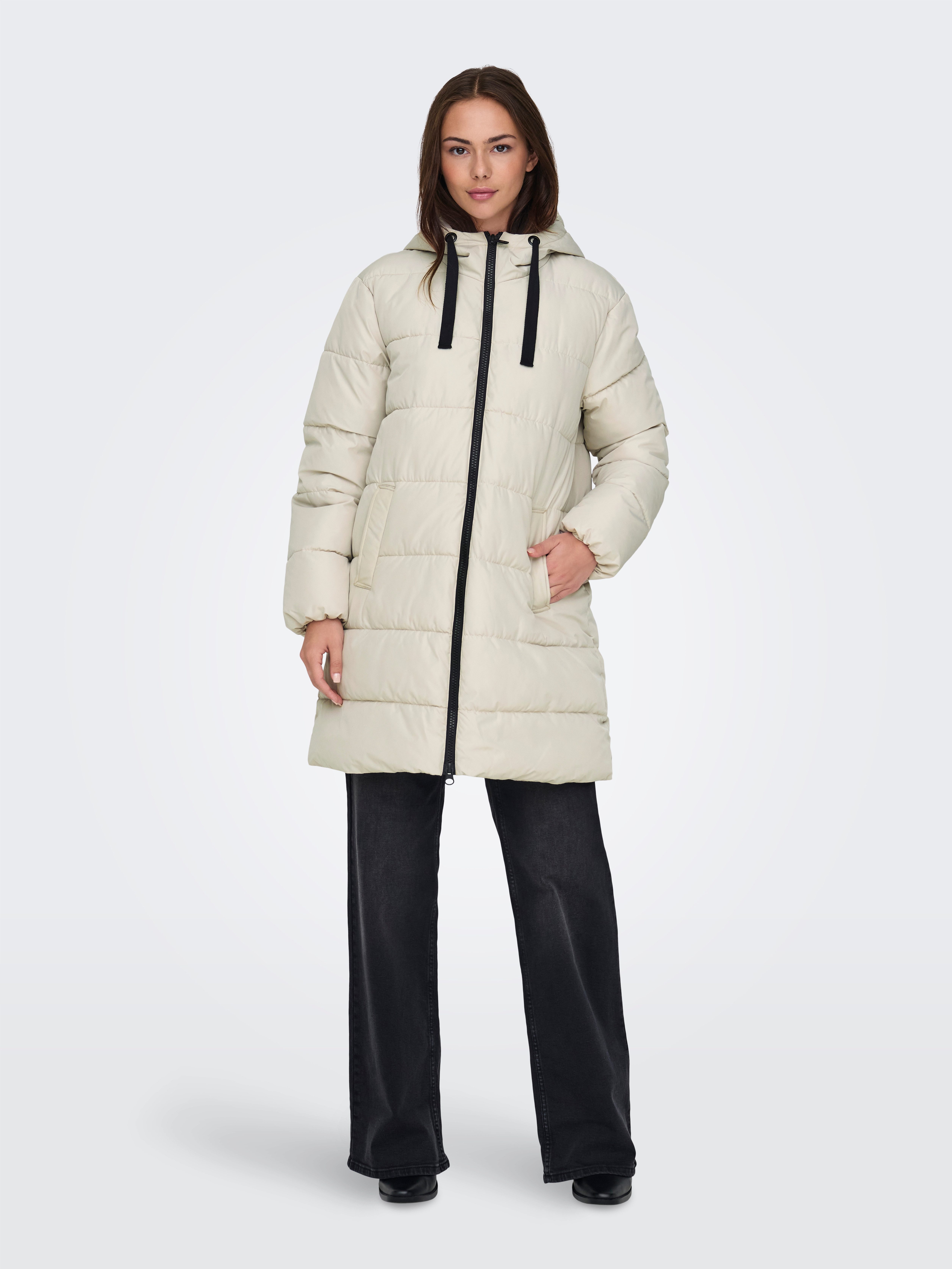 Only Gewatteerde jas ONLCLAIR PUFFER HOOD COAT OTW CC
