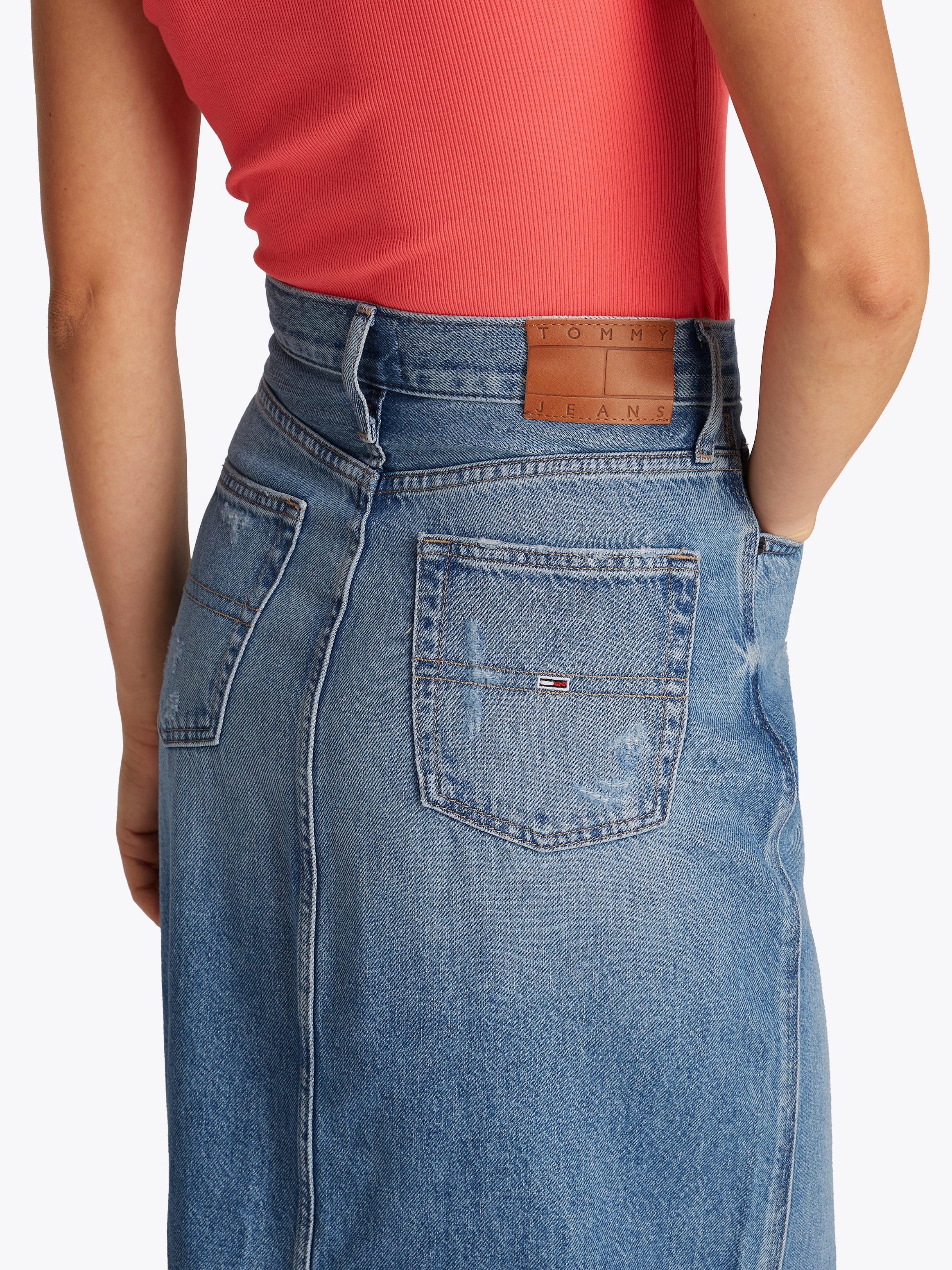 TOMMY Jeans rok CLAIRE MIDI SKIRT BI8036 in midi-lengte, in blauwe was