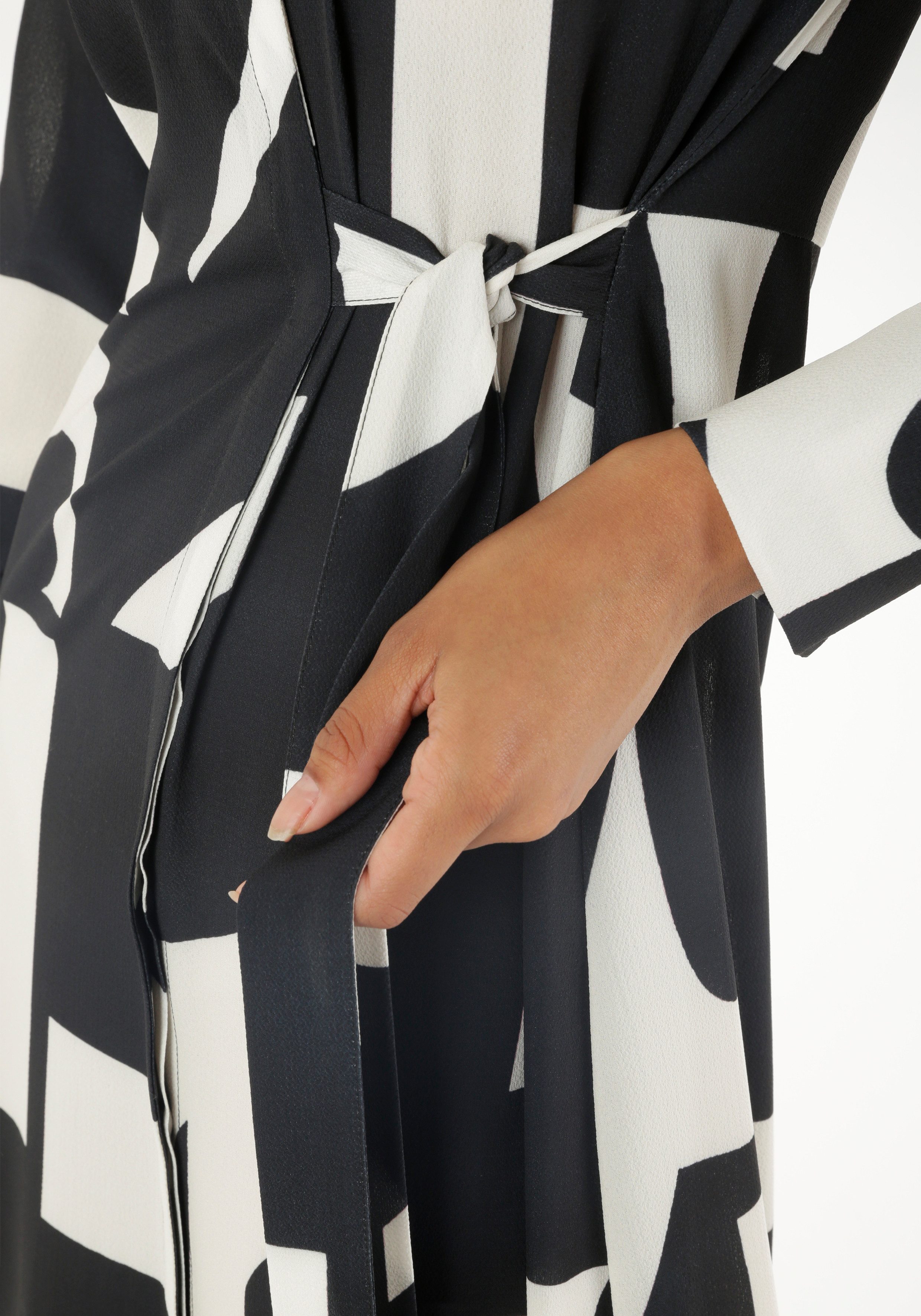 Aniston SELECTED Midi-jurk overhemdjurk met zijbinddetail
