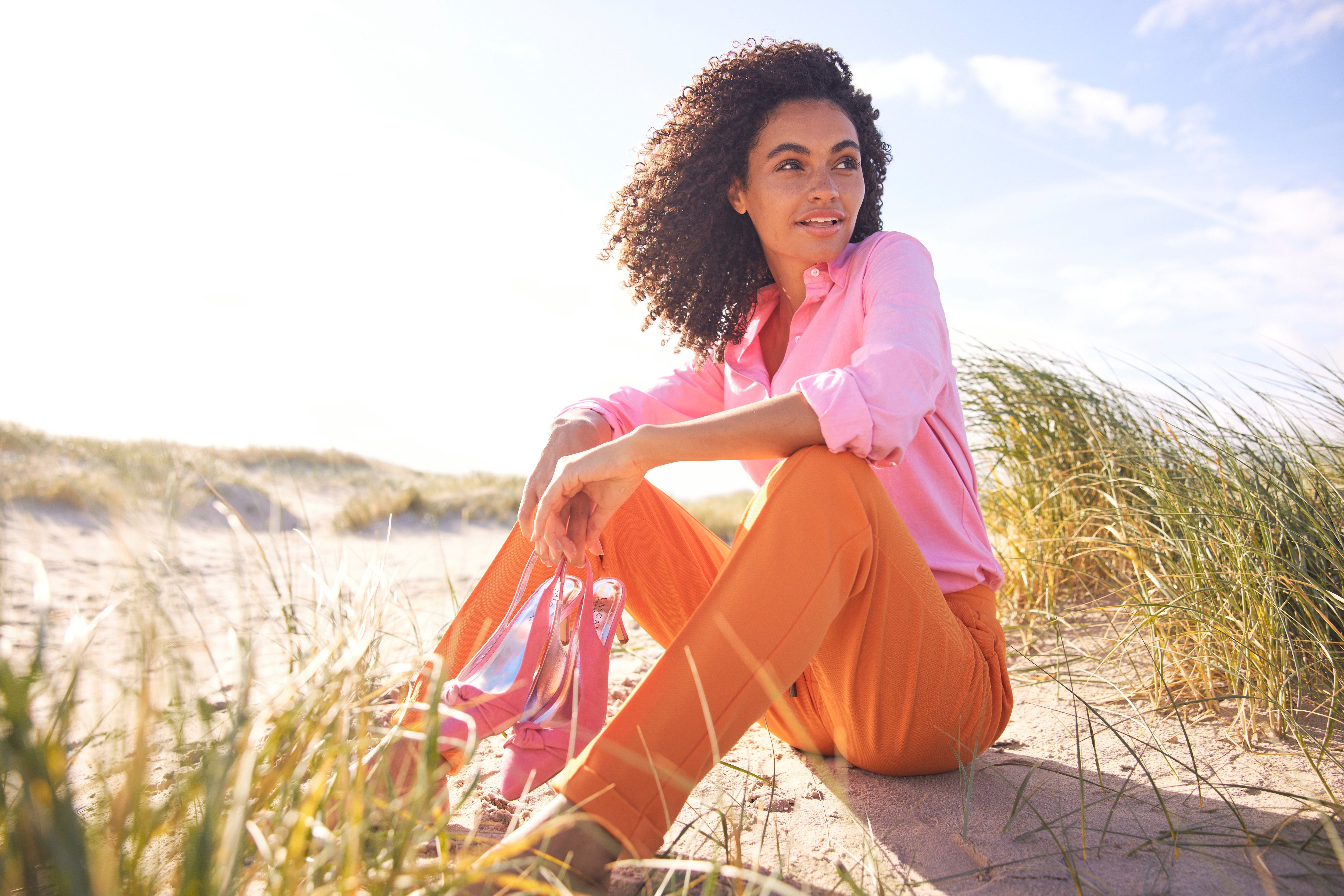 Aniston CASUAL Lange blouse met korte zijsplitten