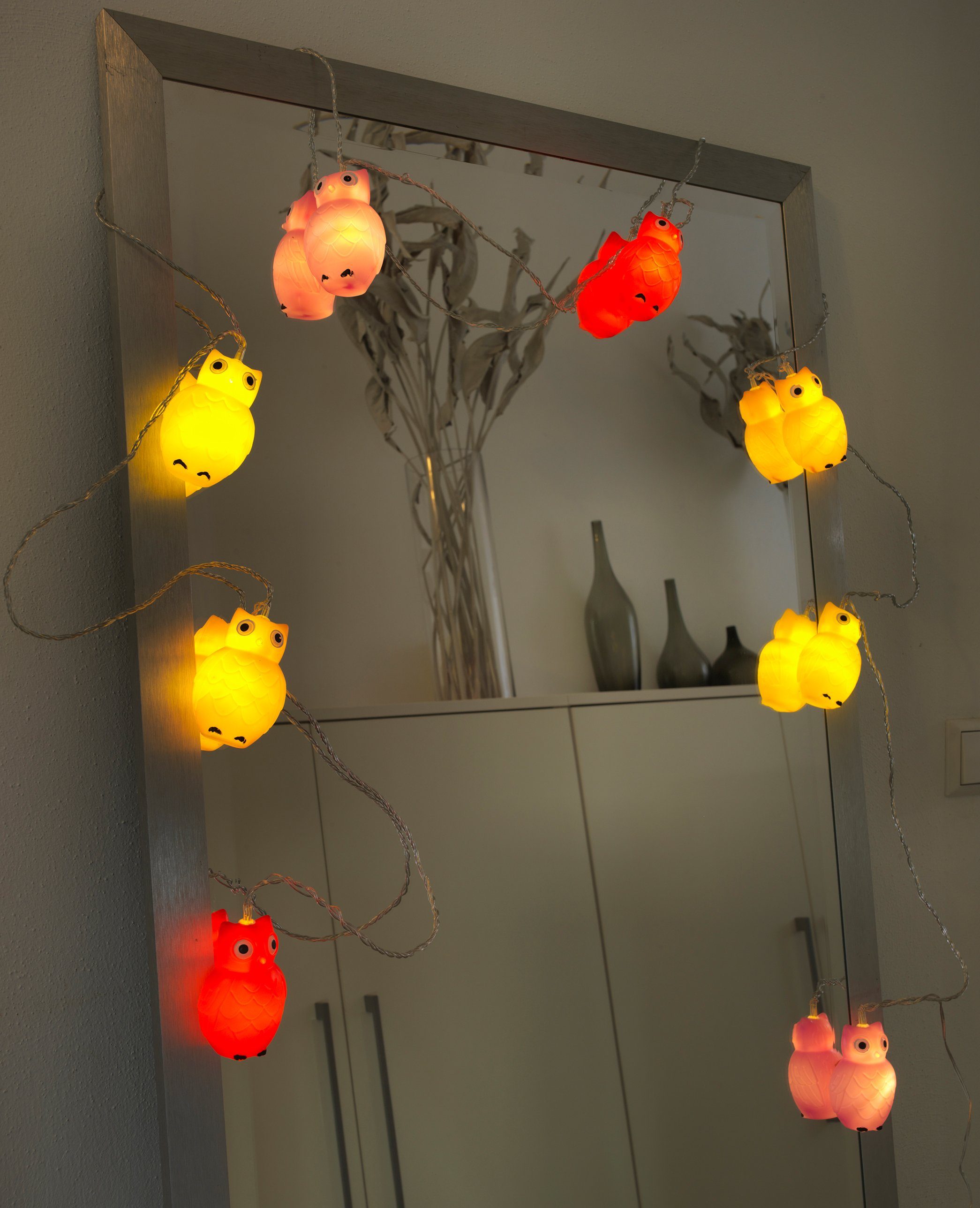 KONSTSMIDE Led-lichtsnoer Kerst versiering Led decoratief lichtsnoer, veelkleurige uilen, 16 warmwitte dioden (1 stuk)