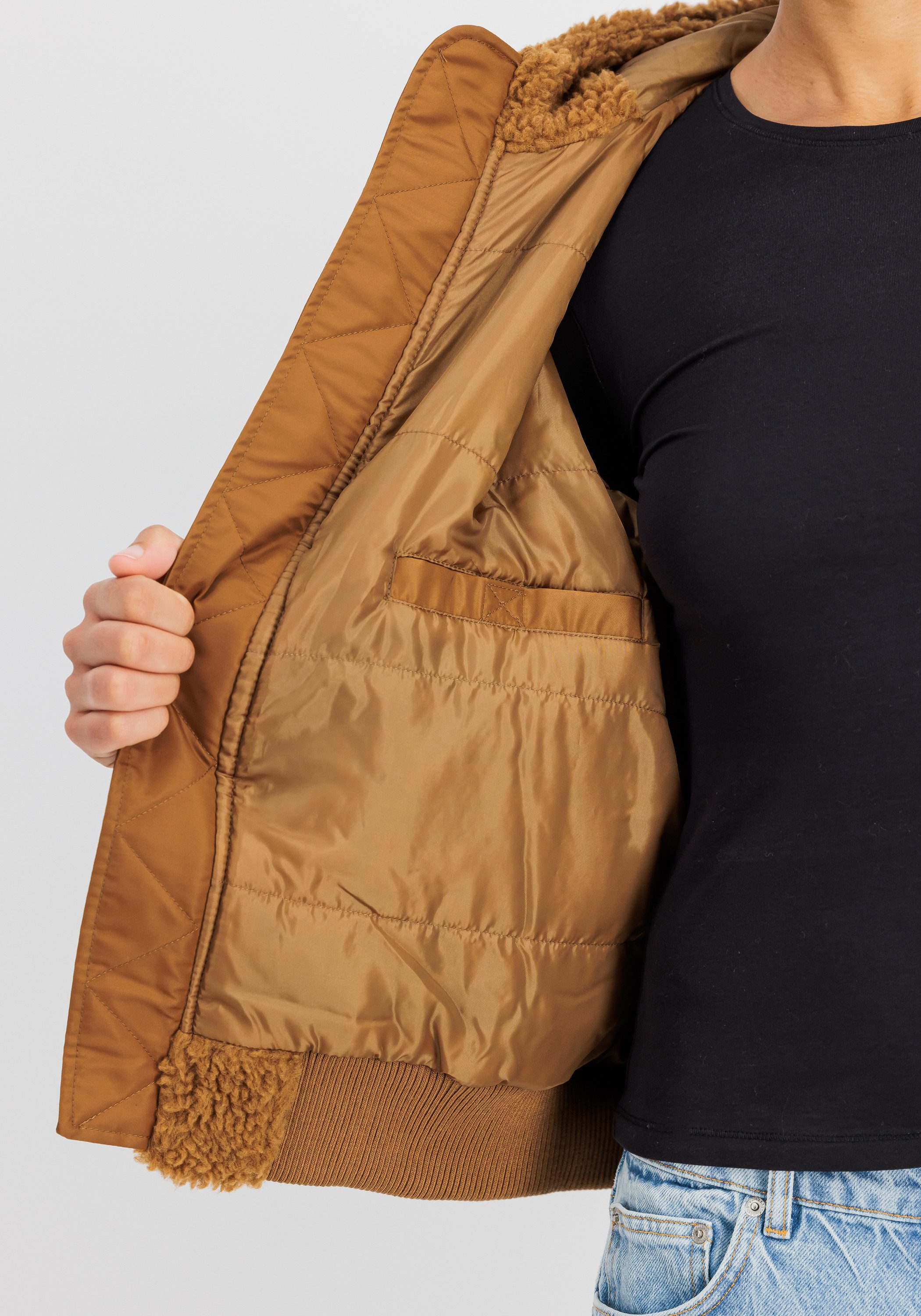 Alpha Industries Bomberjack Alpha Industries Women - Bomber Jackets MA-1 OS Hooded Teddy W