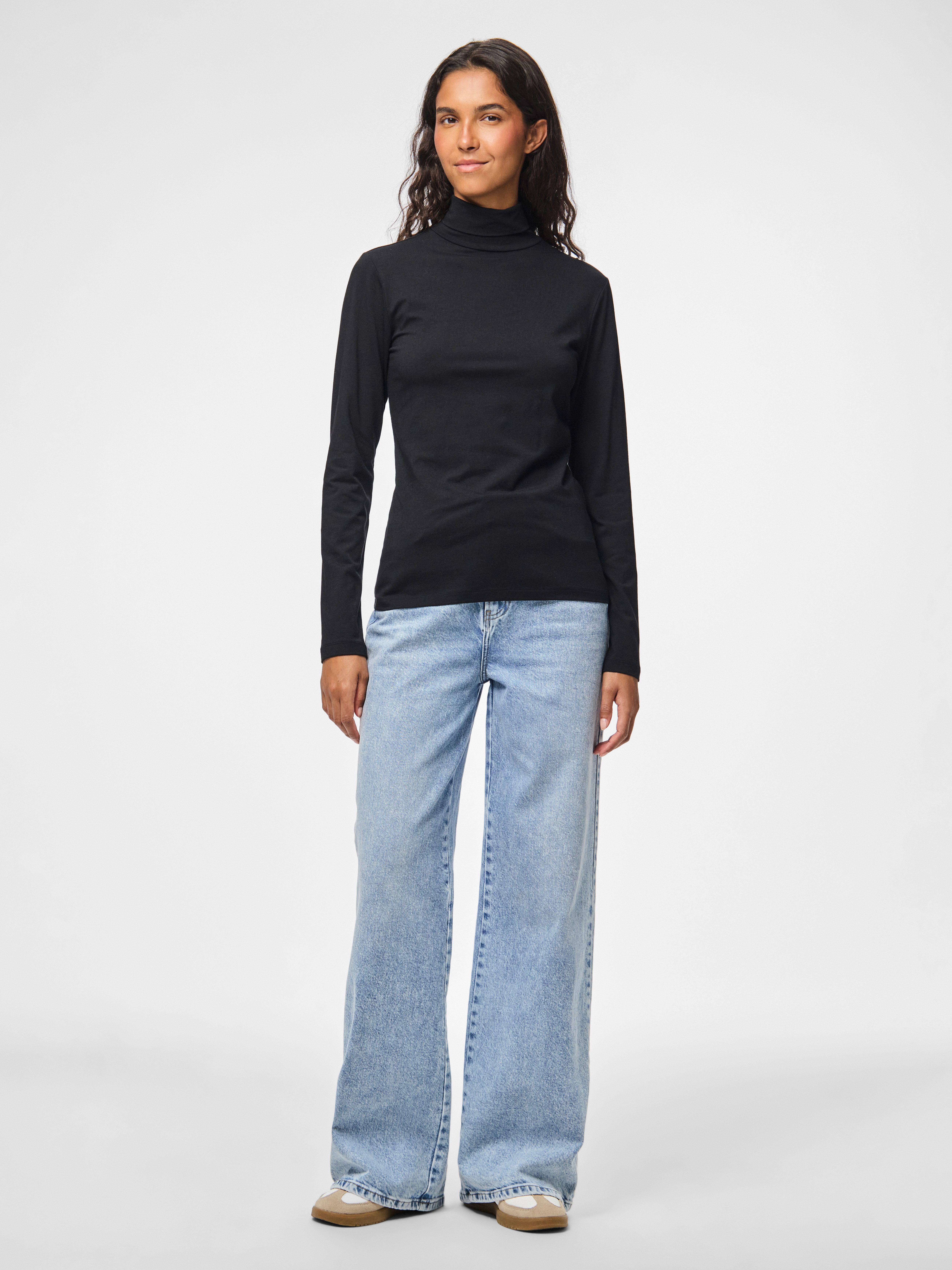pieces Colshirt PCSIRENE LS ROLLNECK TOP JRS NOOS