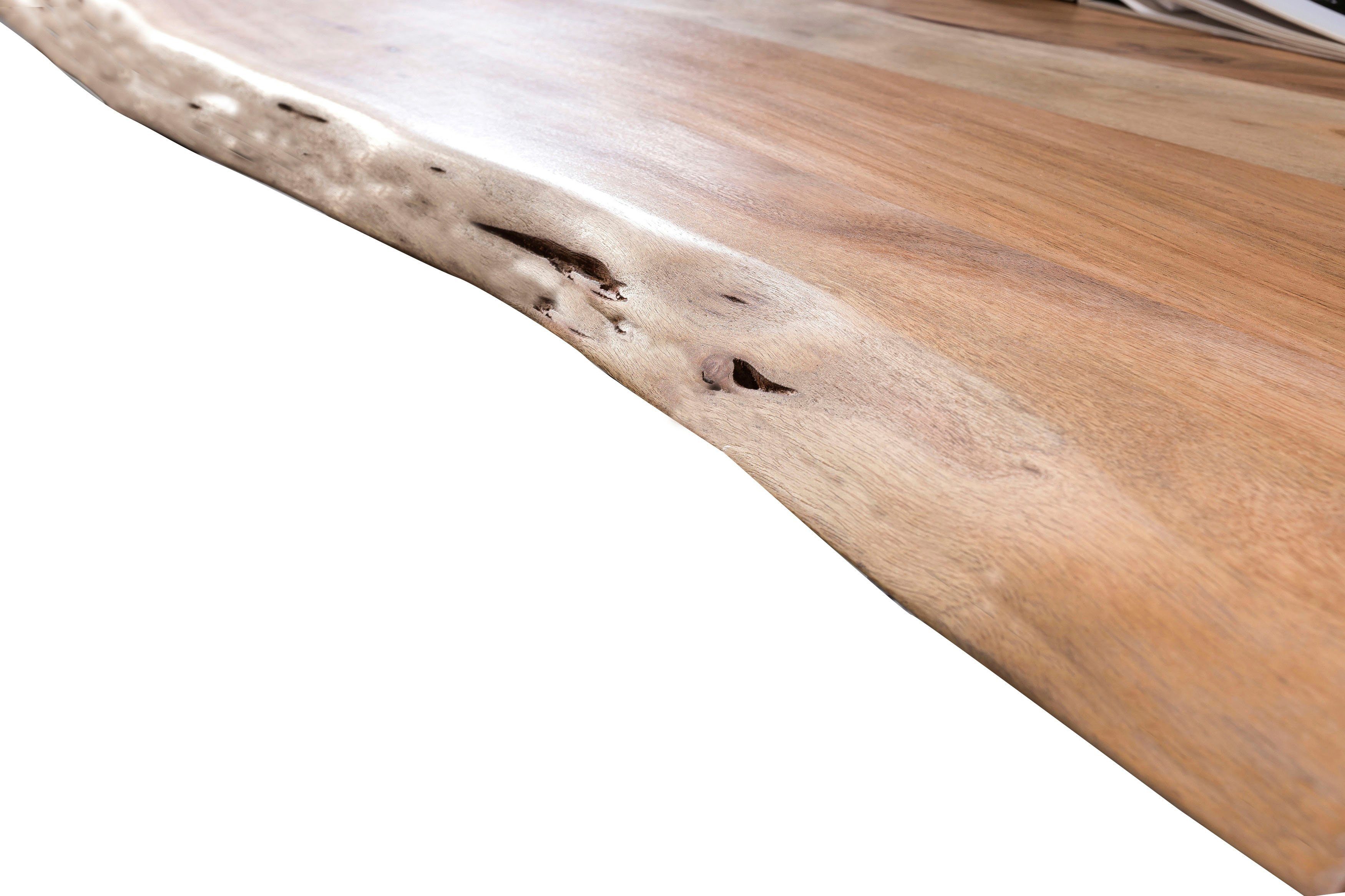 SIT Tafel met hout met boomrand alsof gegroeid