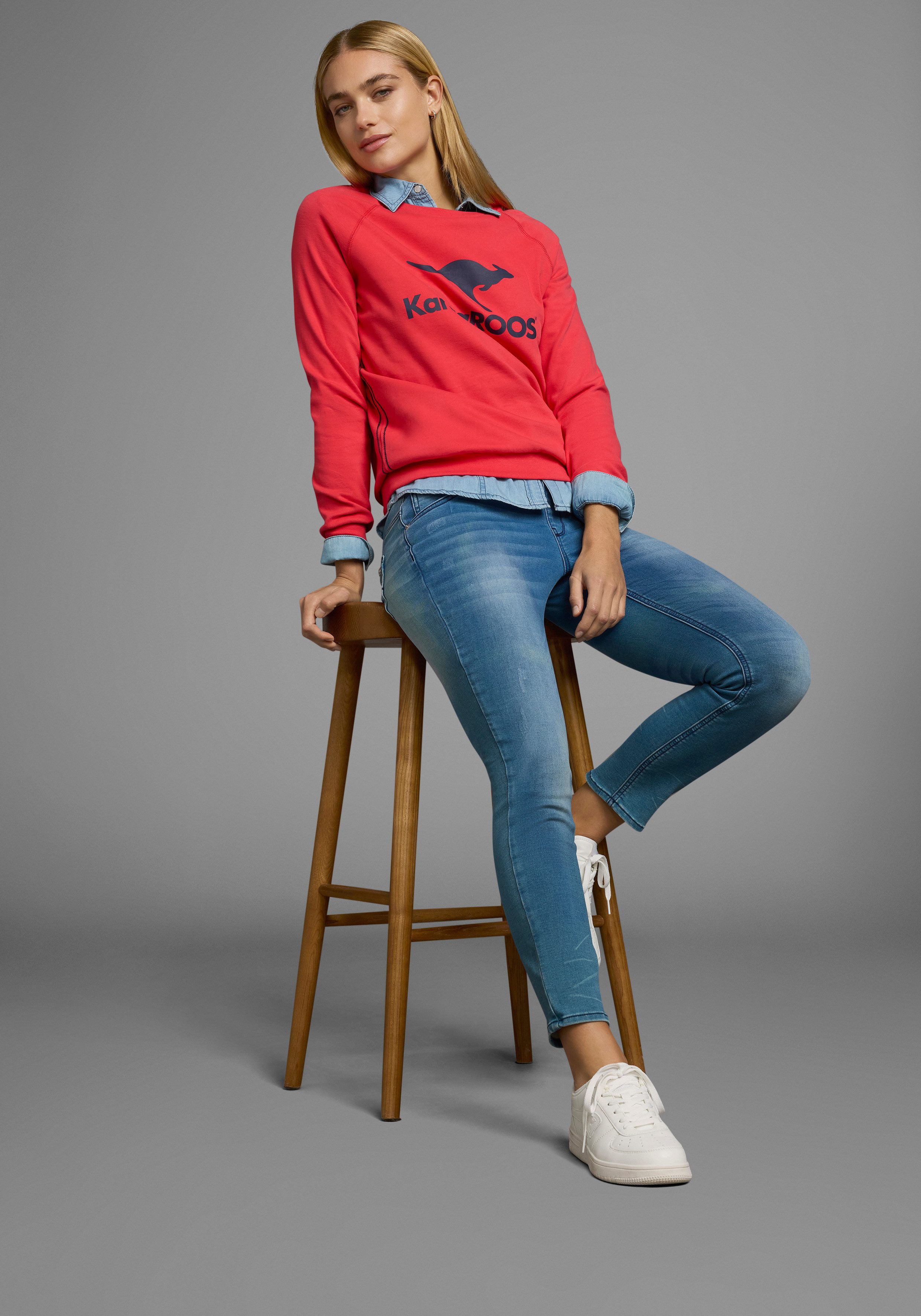 KangaROOS Sweatshirt Lange mouwen, figuurvolgende snit, met print, ronde hals