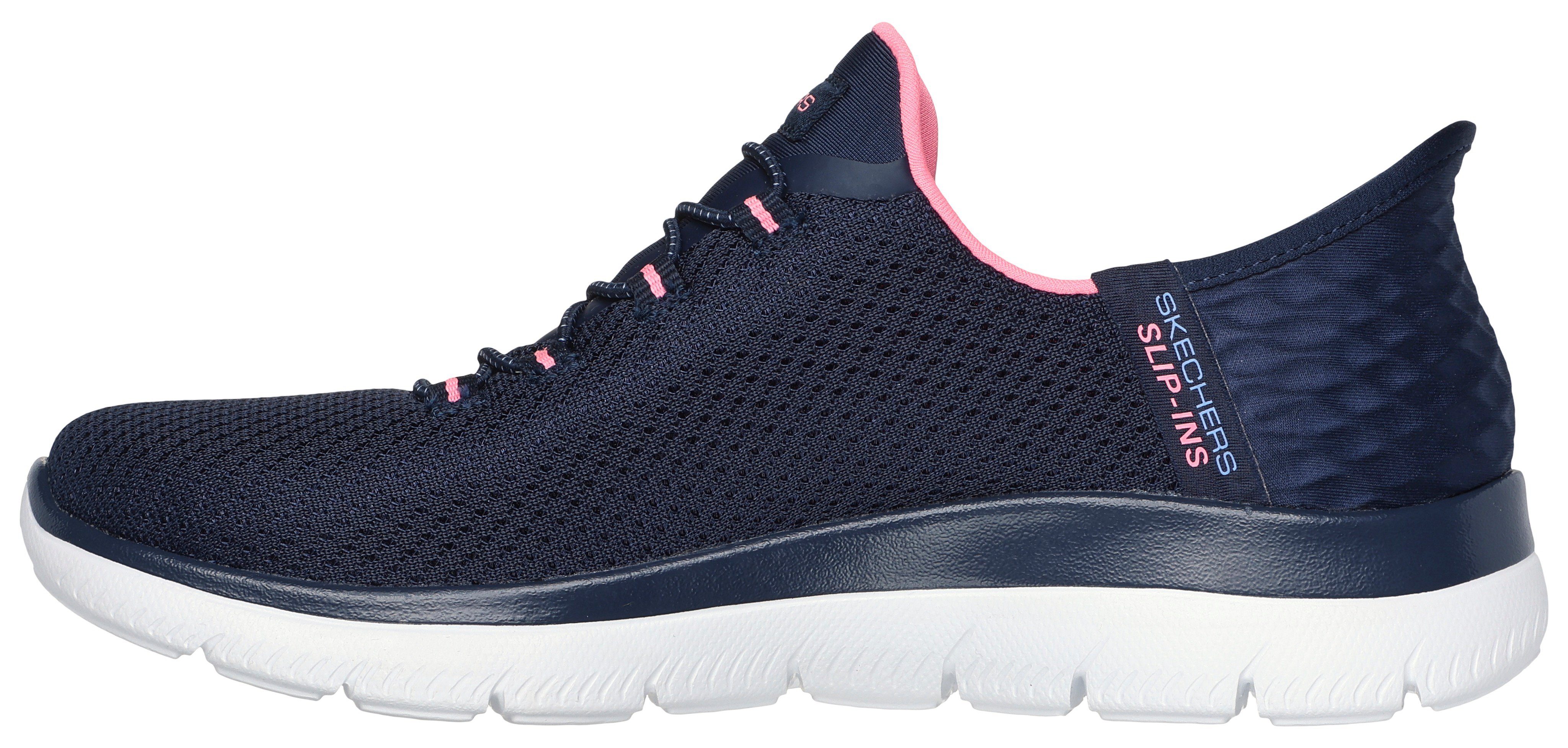 Skechers Slip-on sneakers SUMMITS-DIAMOND DREAM Instapschoen, vrijetijdsschoen met praktische slip-in functie