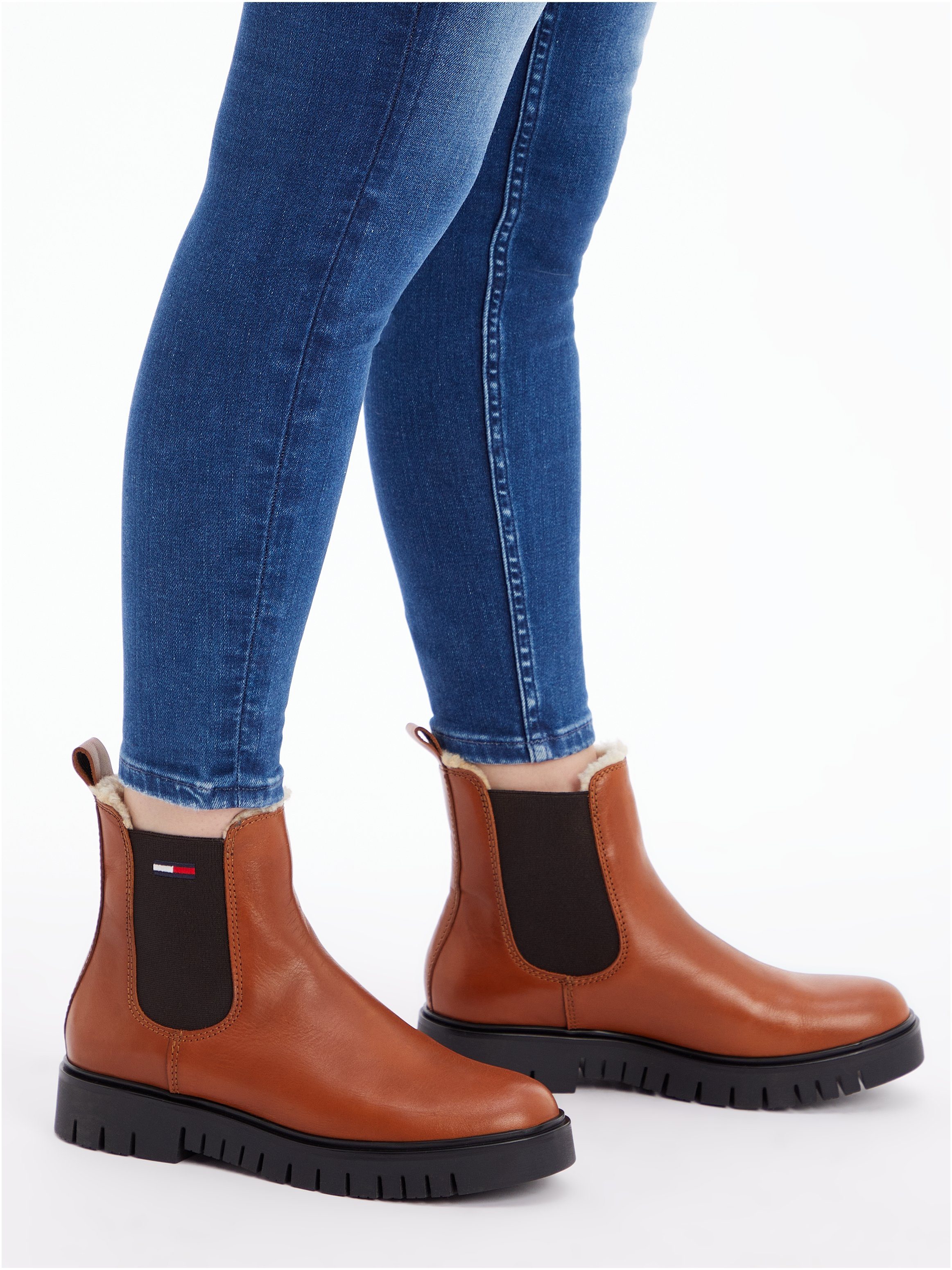 TOMMY JEANS Winterlaarzen WARMLINED CHELSEA BOOT , blokhak, plateau, business schoen met profielzool