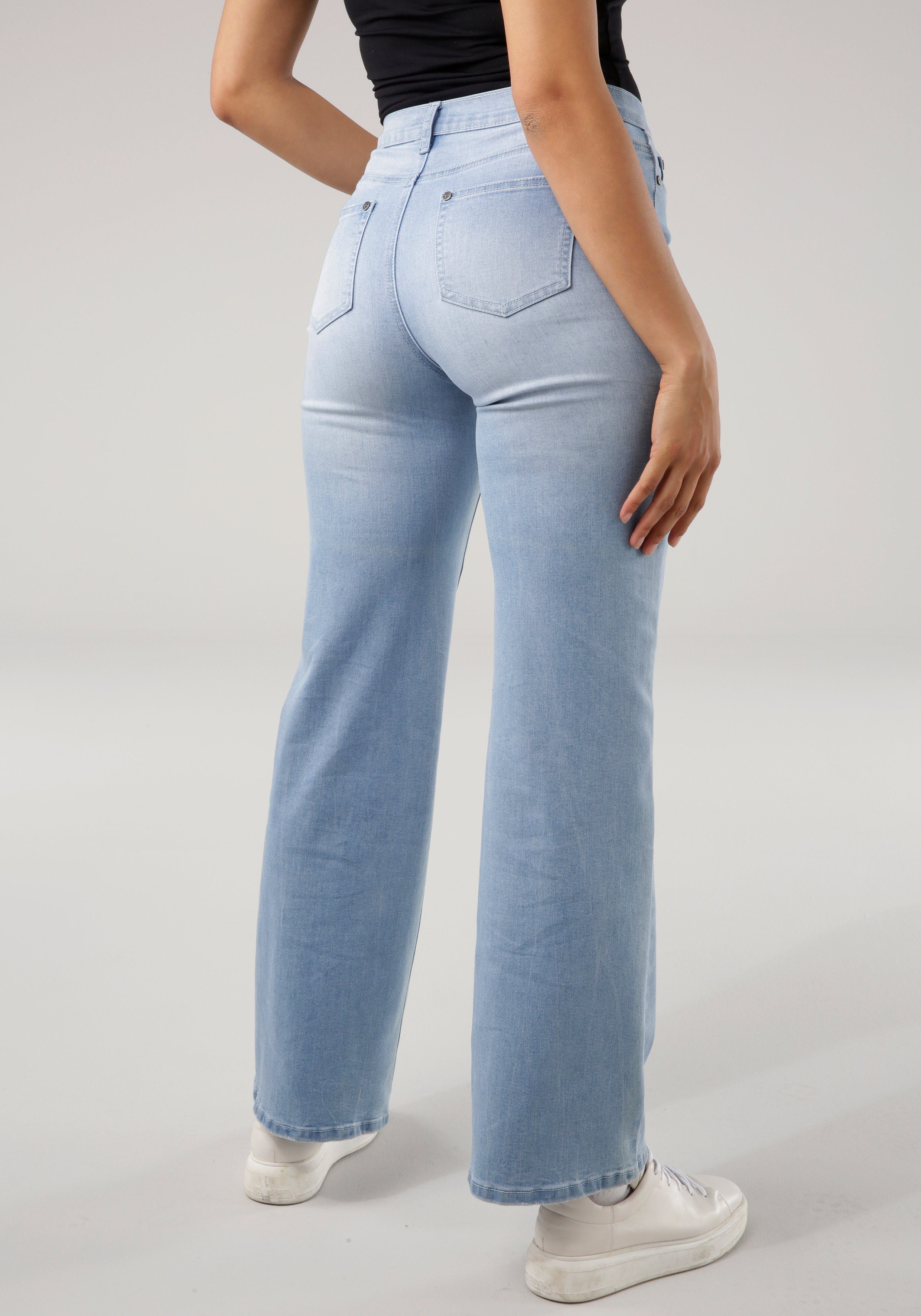 Tamaris Wijde jeans figuurvolgende pasvorm, met steekzakken, hoge taille