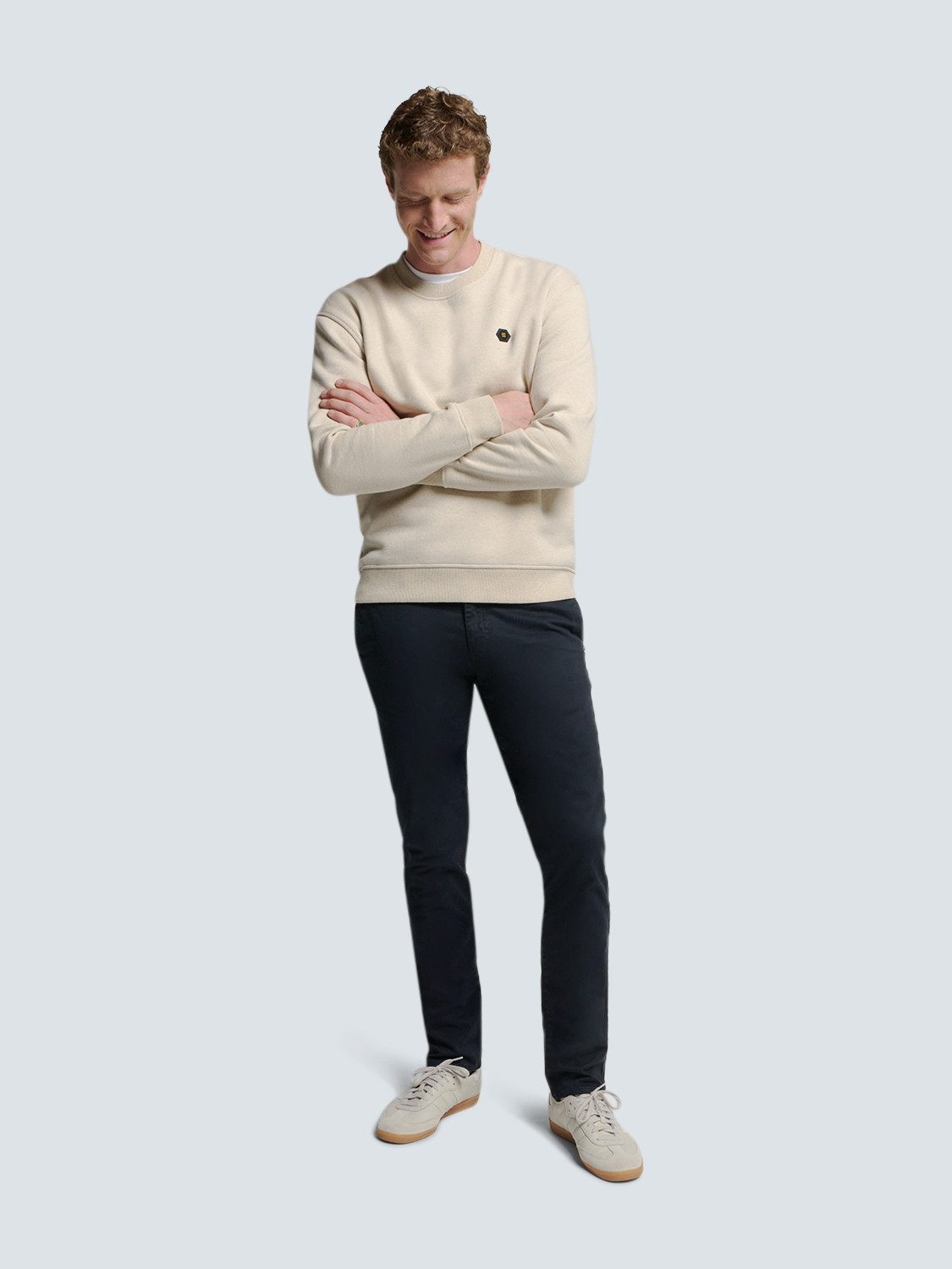 NO EXCESS Chino met garment-dyed finish