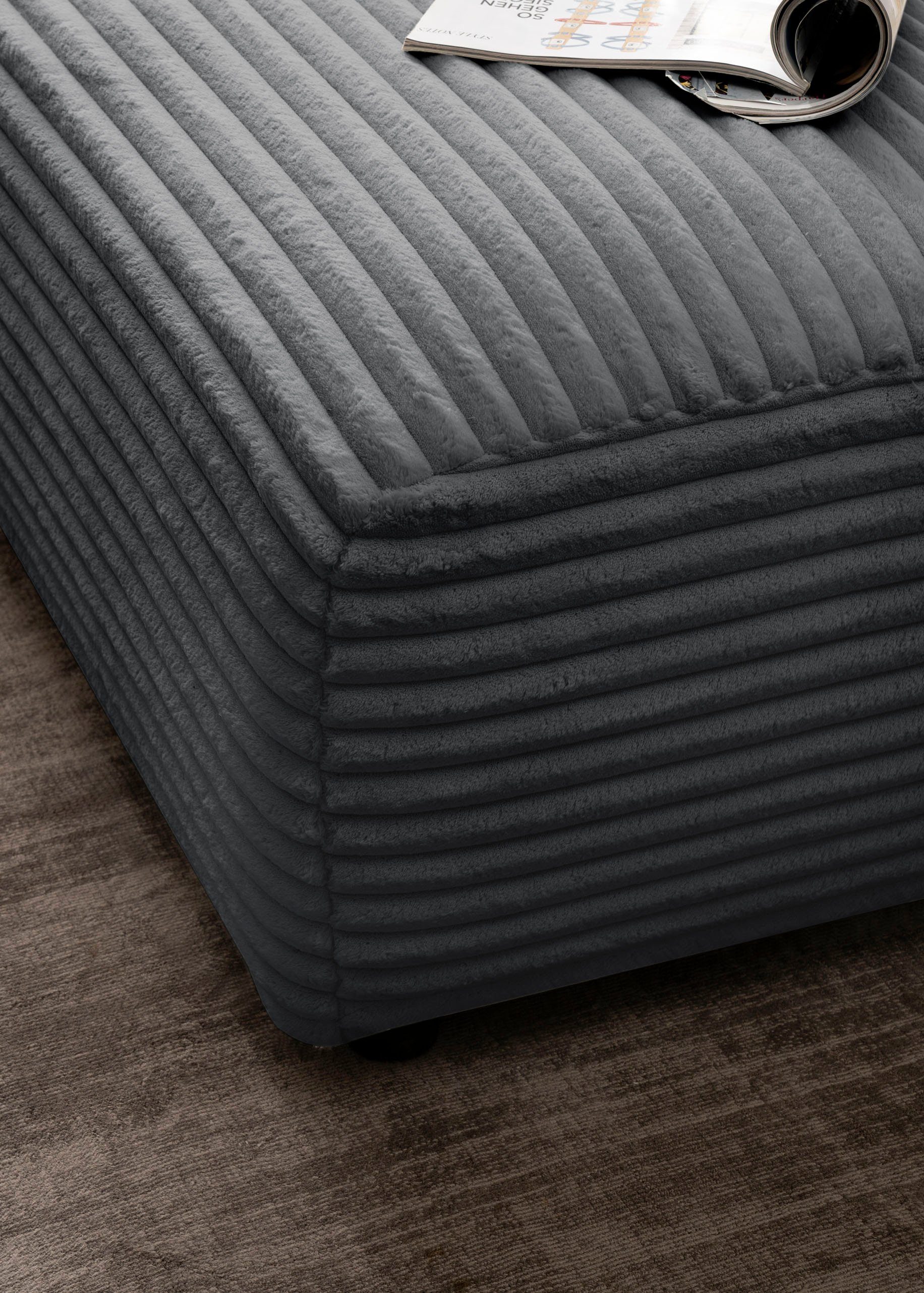 andas Hocker BAKELS, gestoffeerde poef in cord of bouclé stof