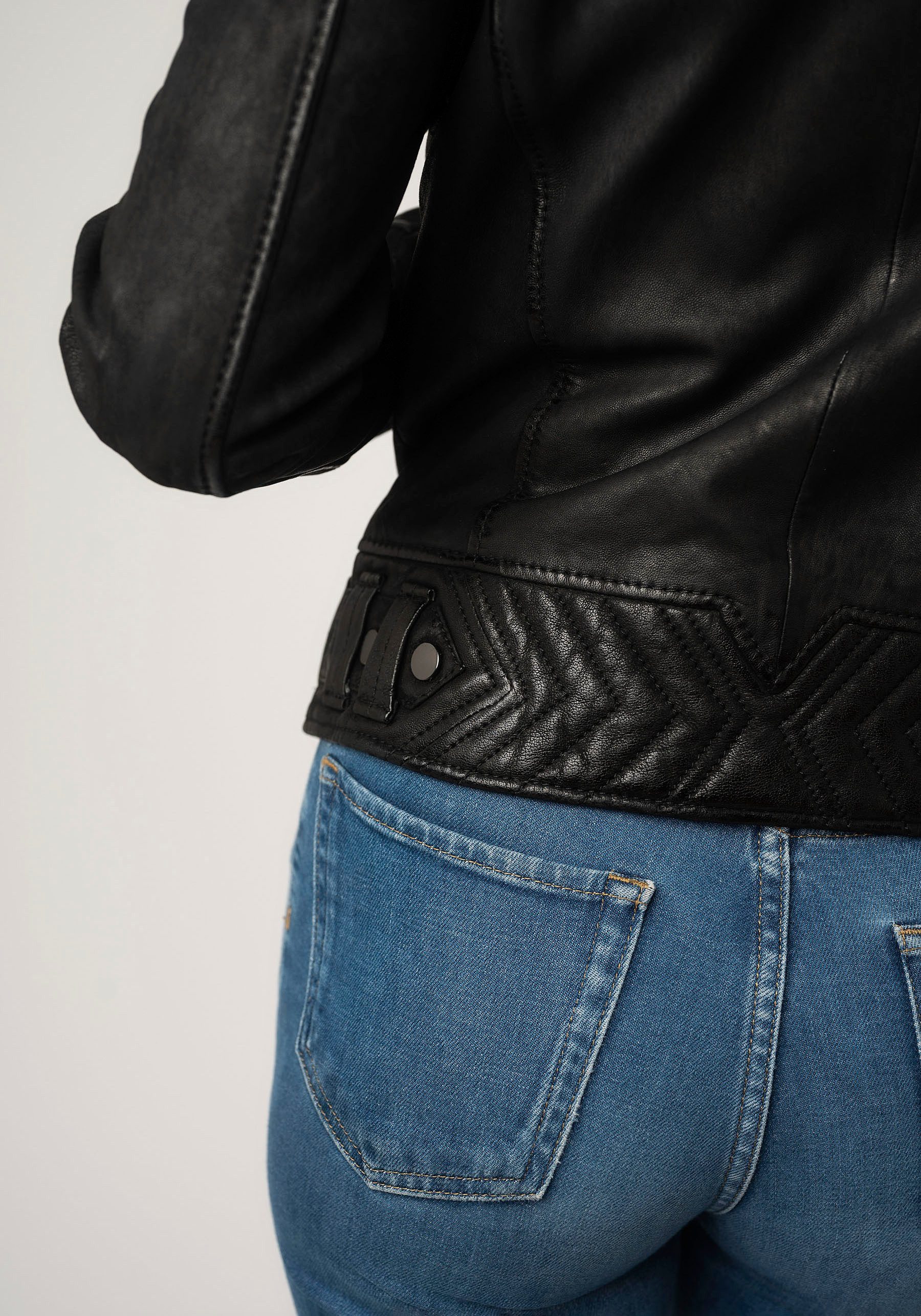 Mauritius Leren jack 2Wtashi met schouderflappen, met studs, met ritszakken
