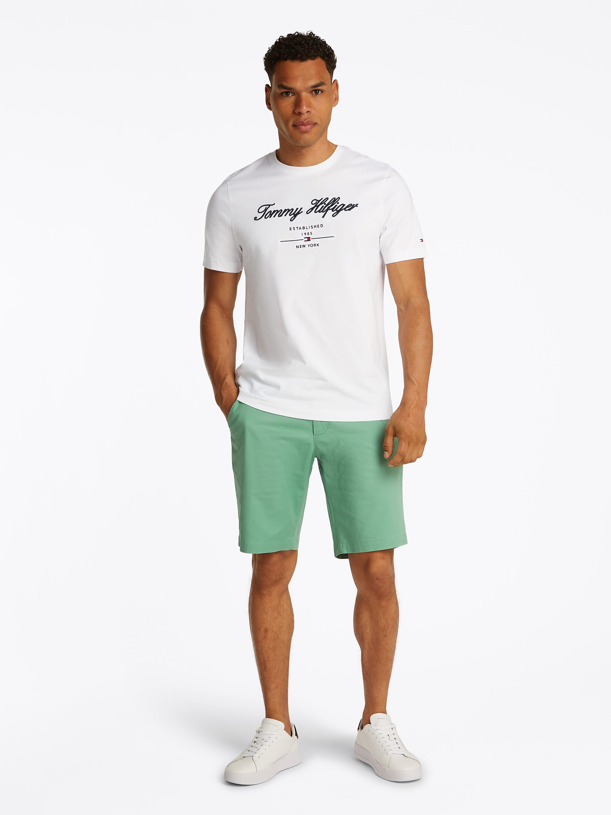 Tommy Hilfiger T-shirt SCRIPT LOGO TEE met opgestikt logo