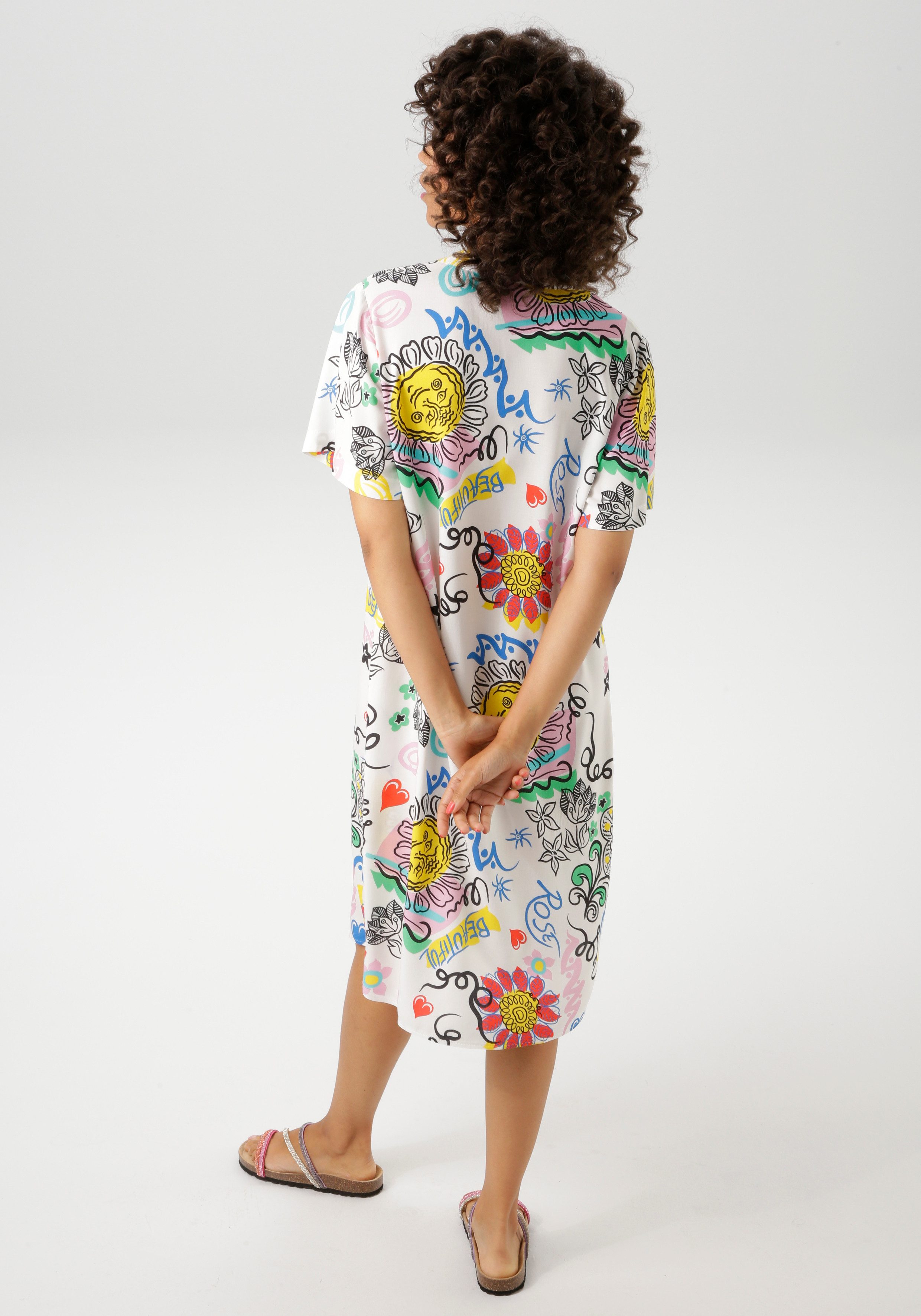 Aniston CASUAL Zomerjurk met kleurrijke, kunstzinnige print - nieuwe collectie