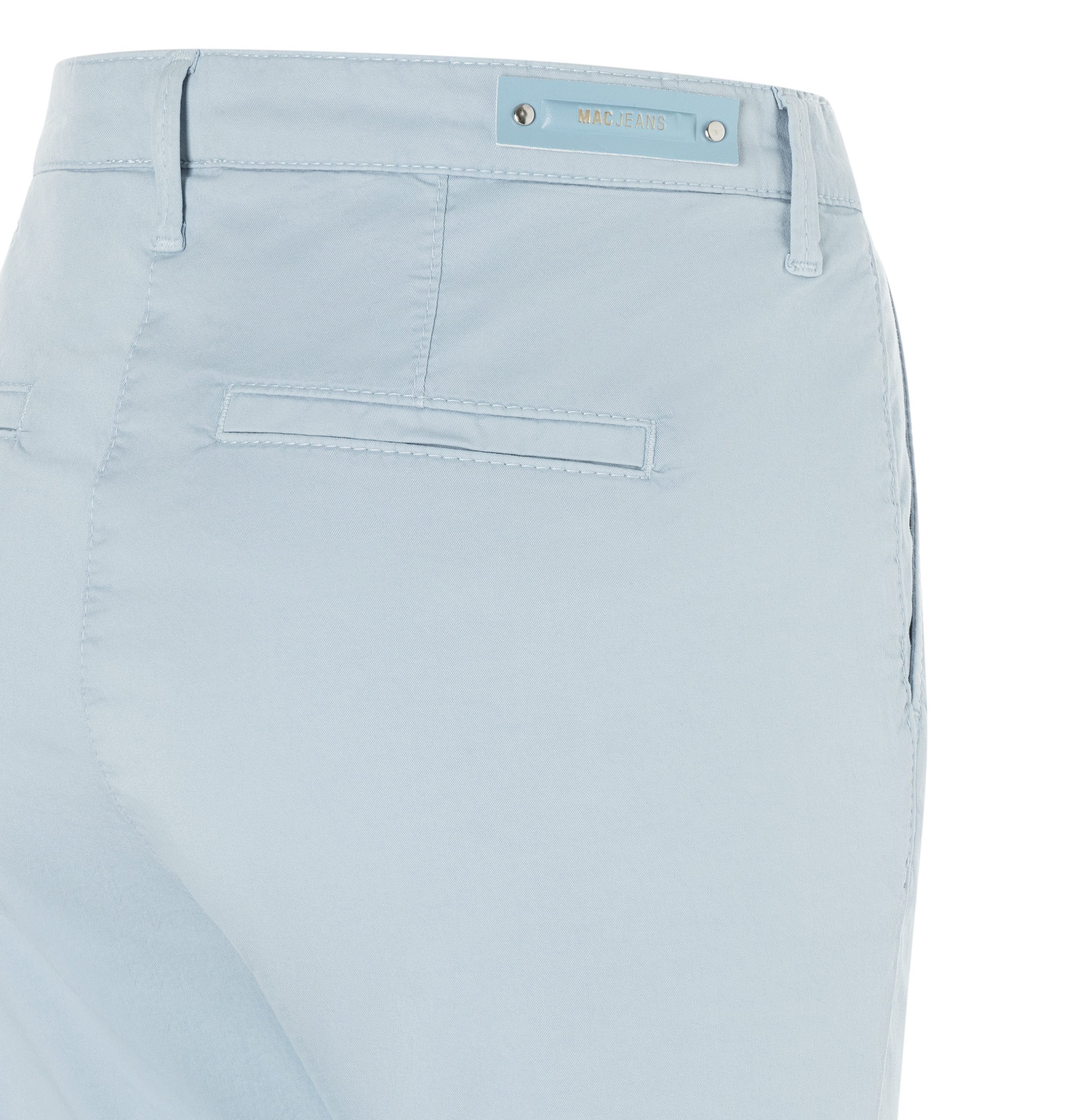 MAC Chino turn up met subtiele glans, elegant en sportief tegelijk