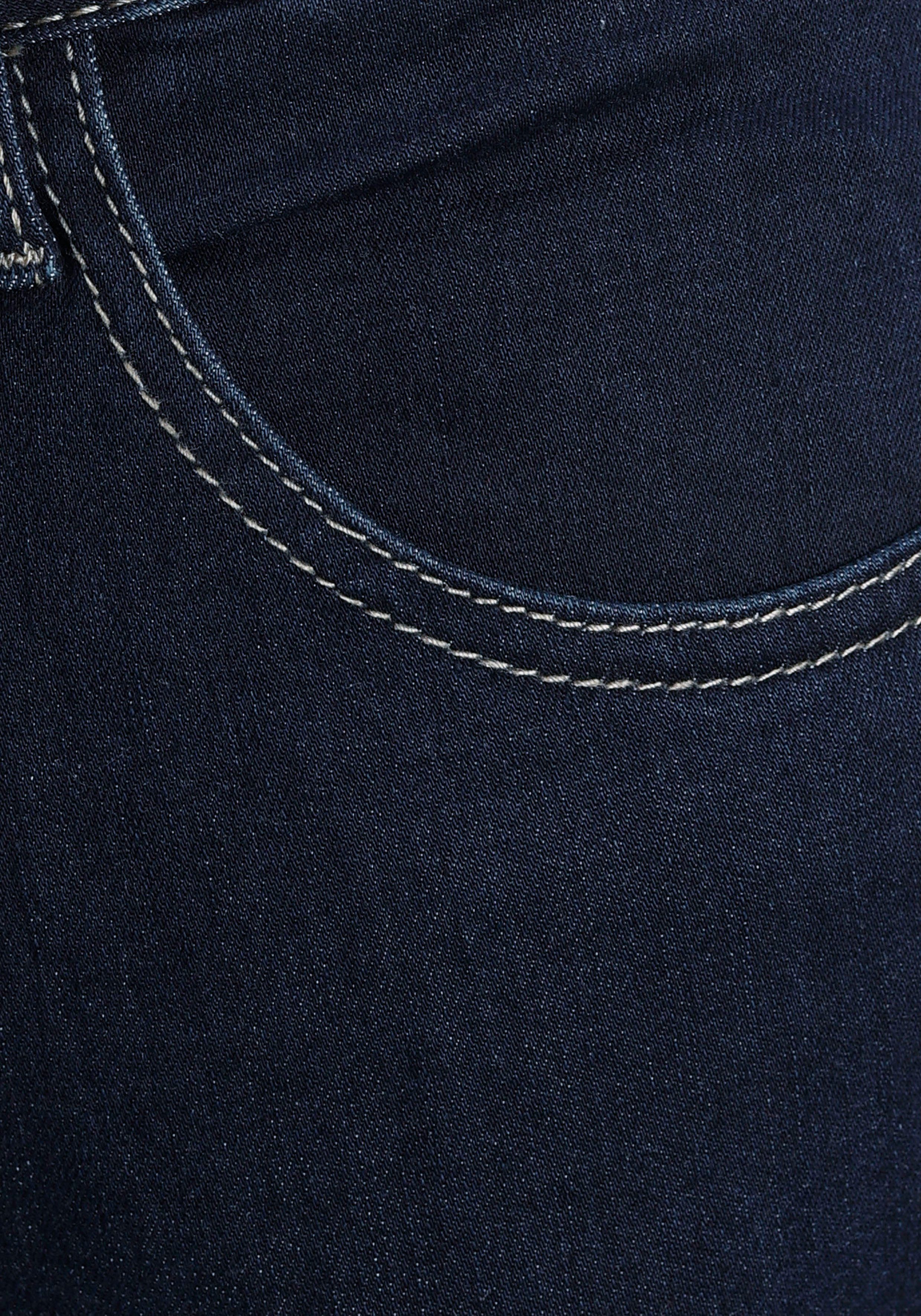 Arizona Skinny fit jeans Ultra Stretch extra-strakke been verloop, normale taille, met steekzakken