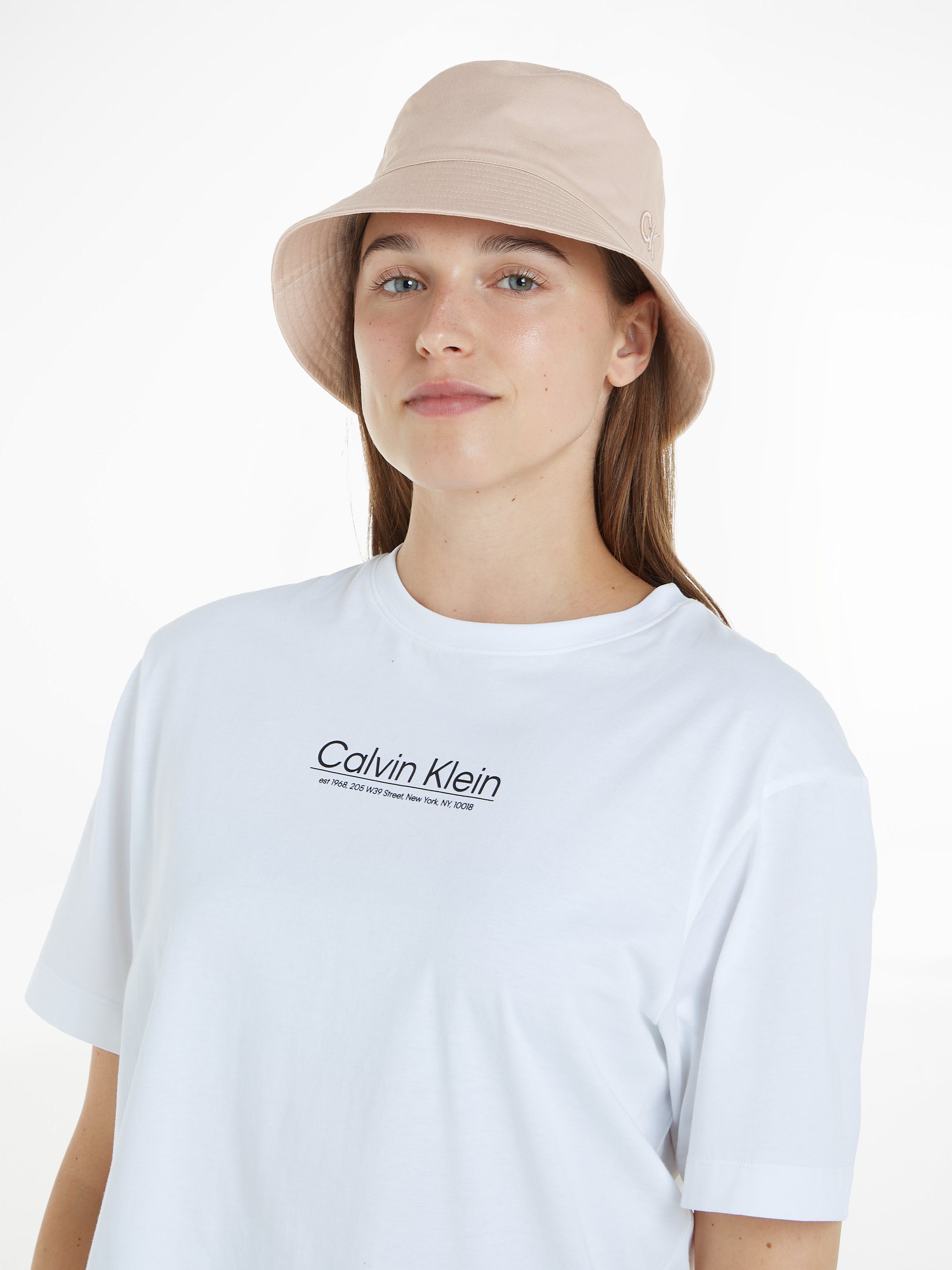 Calvin Klein Vissershoed REVERSIBLE MONOGRAM BUCKET HAT