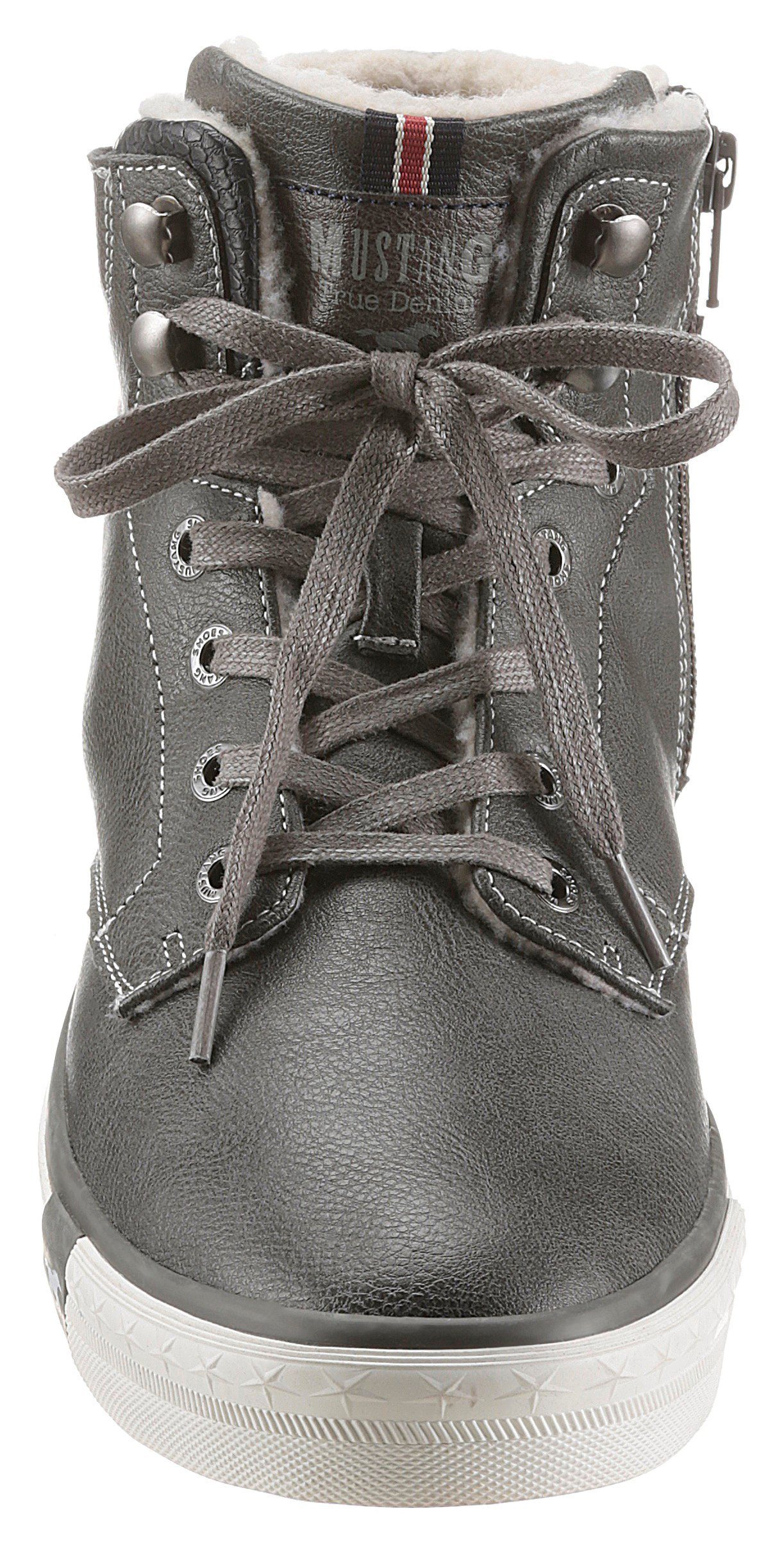 Mustang Shoes Sneakers met doelmatige rits aan de binnenkant
