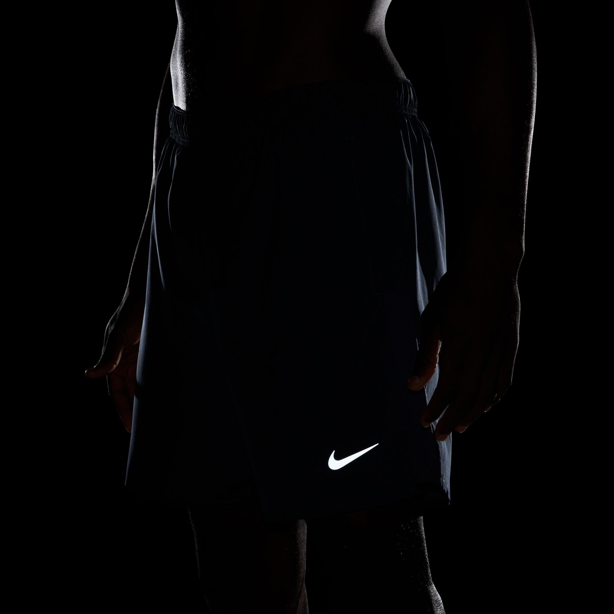 Nike Runningshort M NK DF CHALLENGER 72IN1 SHORT (1-delig)