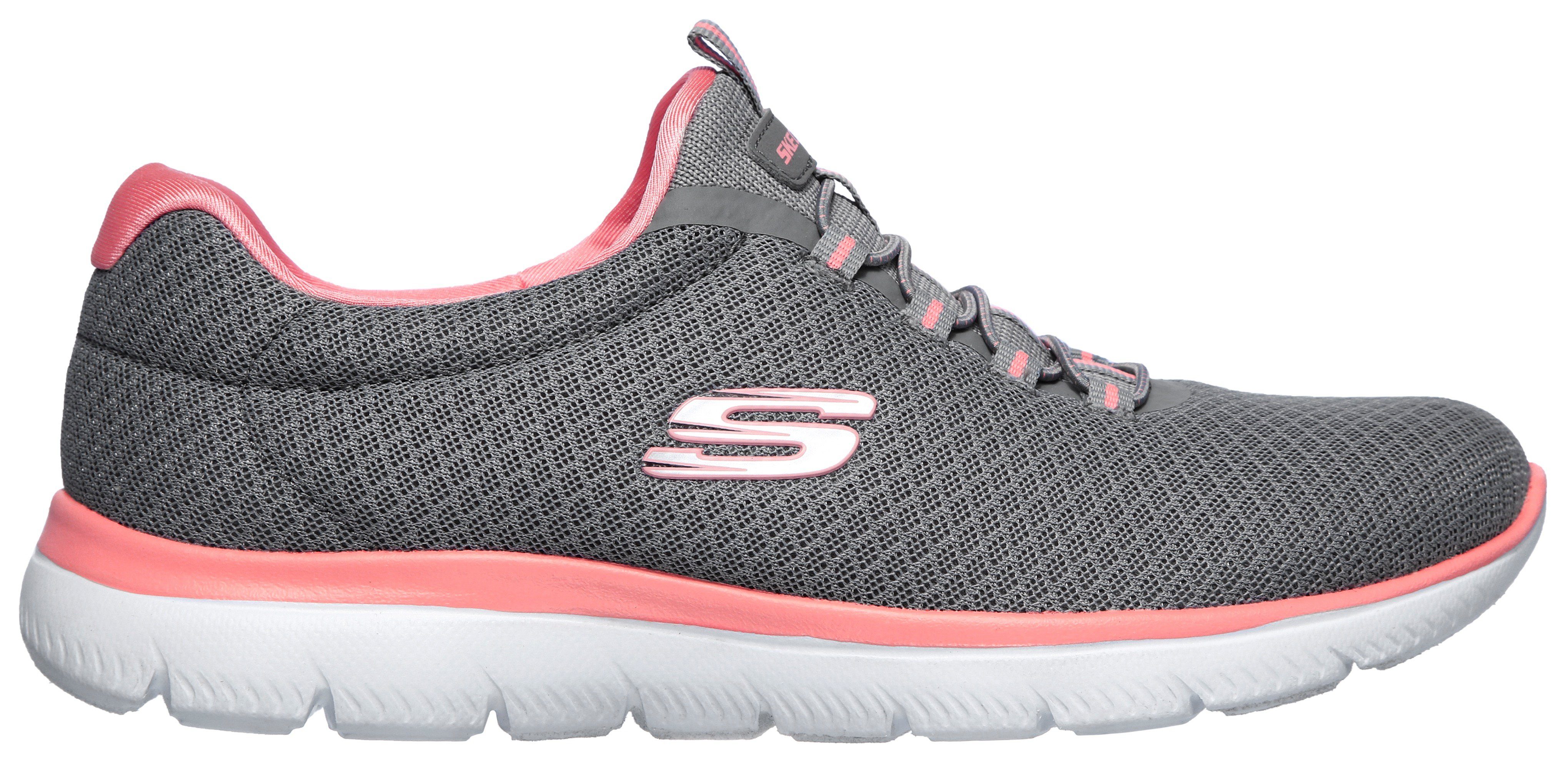 Skechers Slip-on sneakers Summits Vrijetijdsschoen, comfortabele schoen met schokabsorberende tussenzool