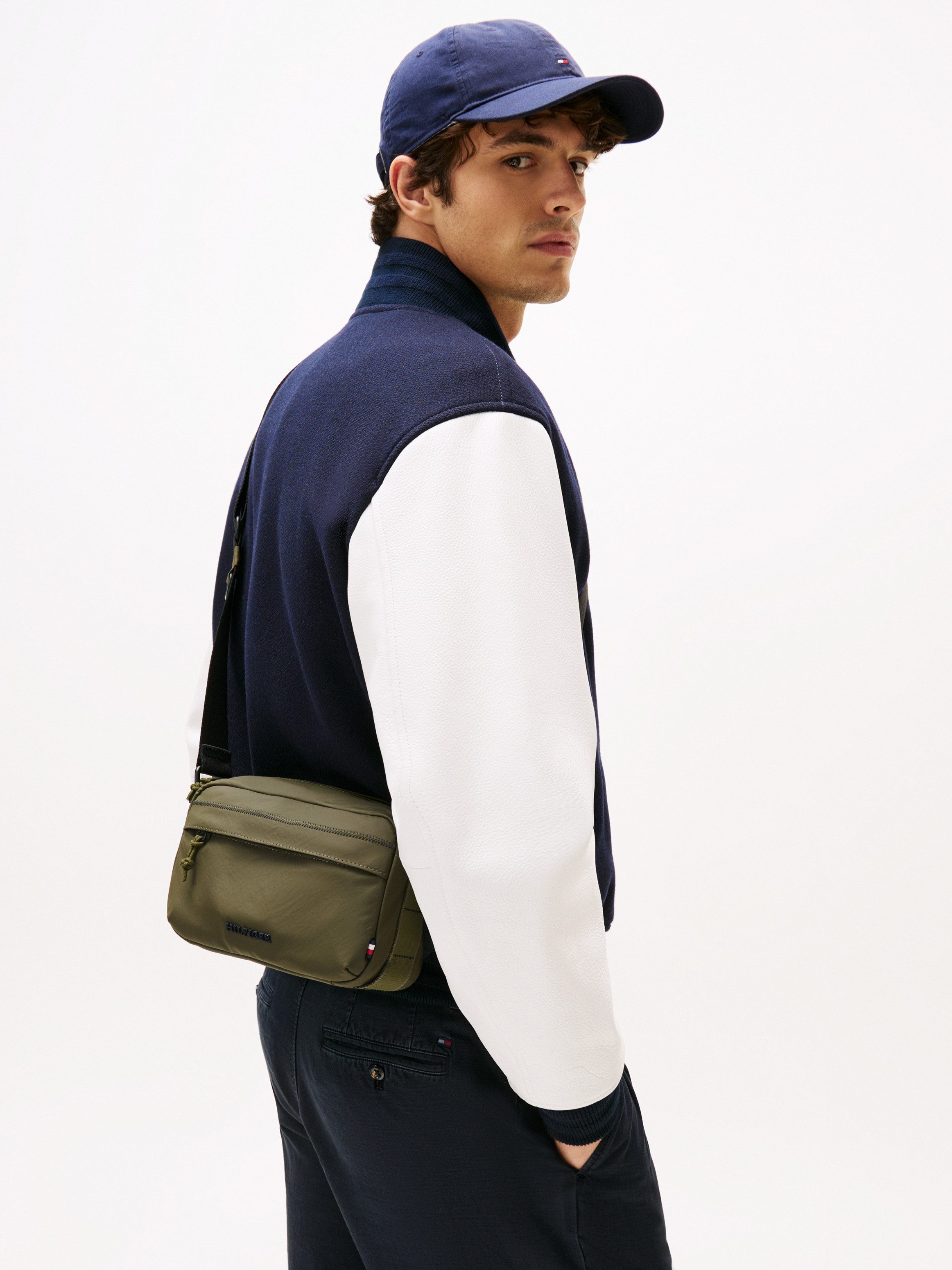 Tommy Hilfiger Schoudertas TH COLOUR EW REPORTER , heren messengerbag, schoudertas met voorkantvak