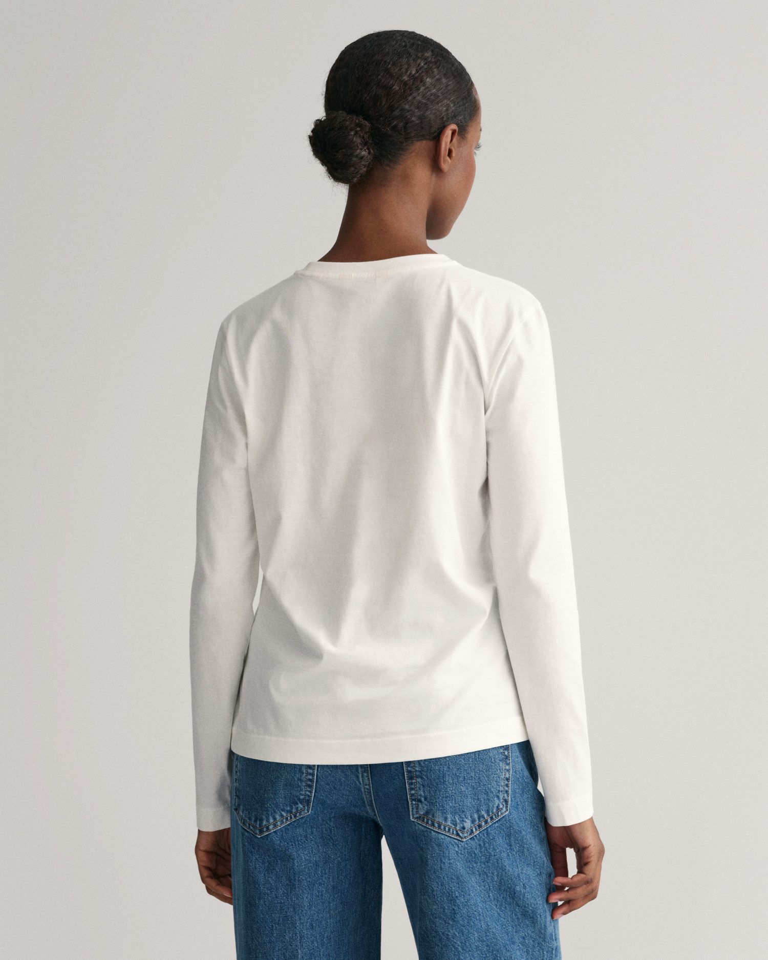 Gant Shirt met lange mouwen REG SHIELD LS T-SHIRT klein logoborduursel op borsthoogte