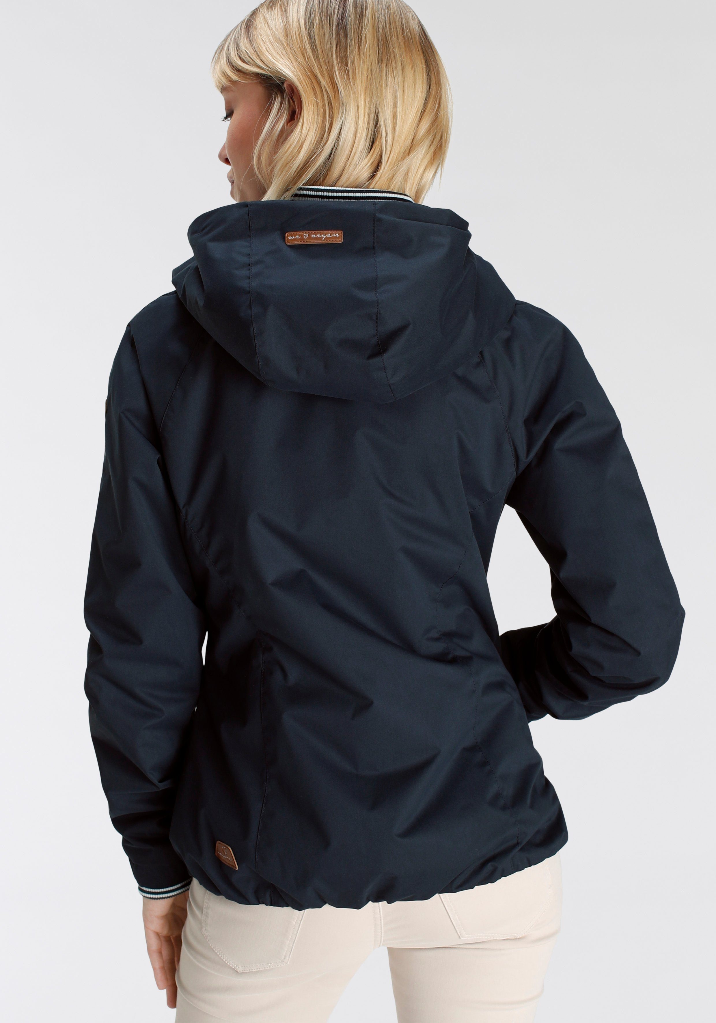Ragwear Outdoorjack DIZZIE UNI O trendy jas met capuchon voor het tussenseizoen
