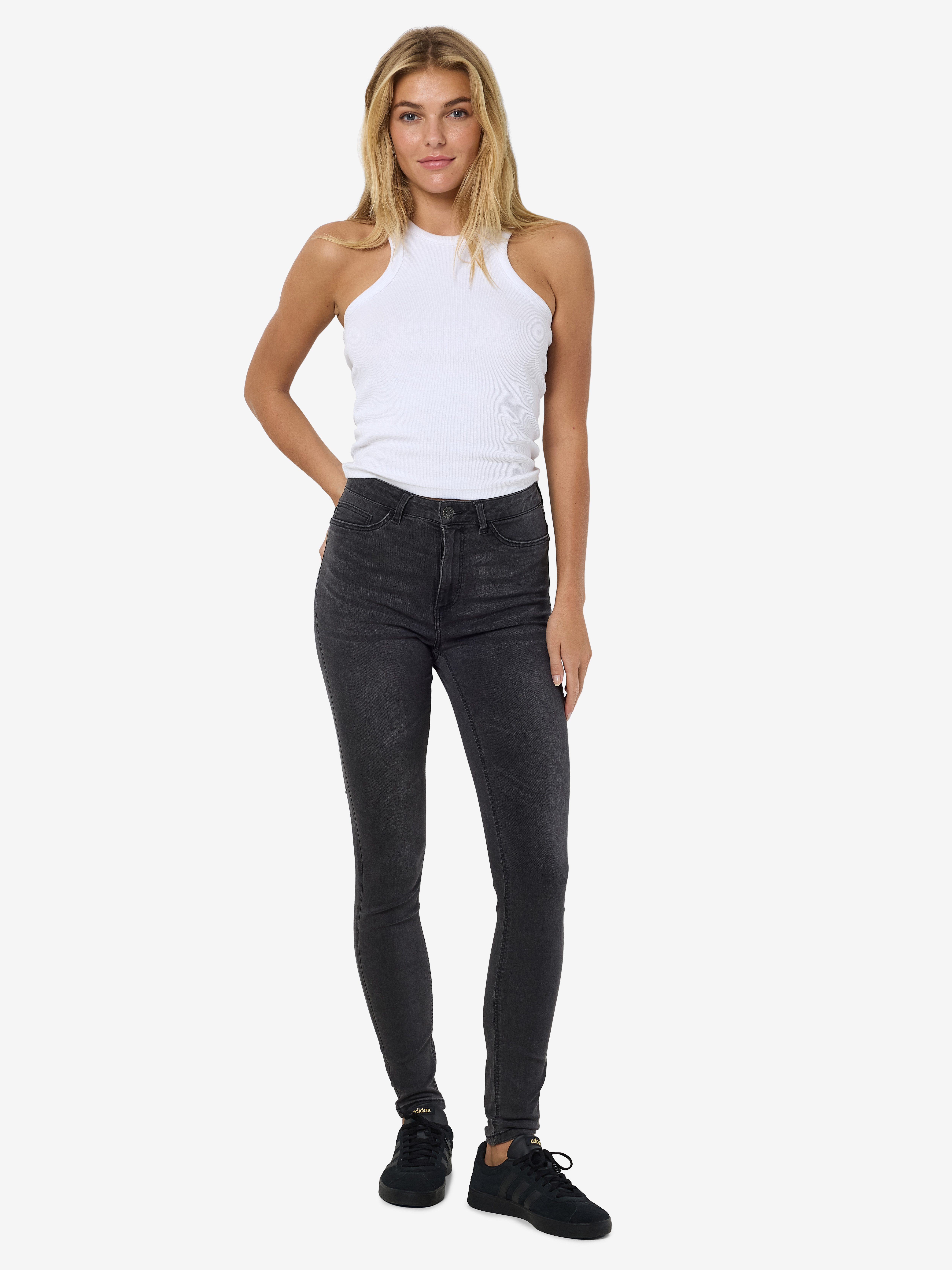 Noisy may Skinny fit jeans NMCALLIE HW SKINNY JEAN VI508MG FWD NOOS