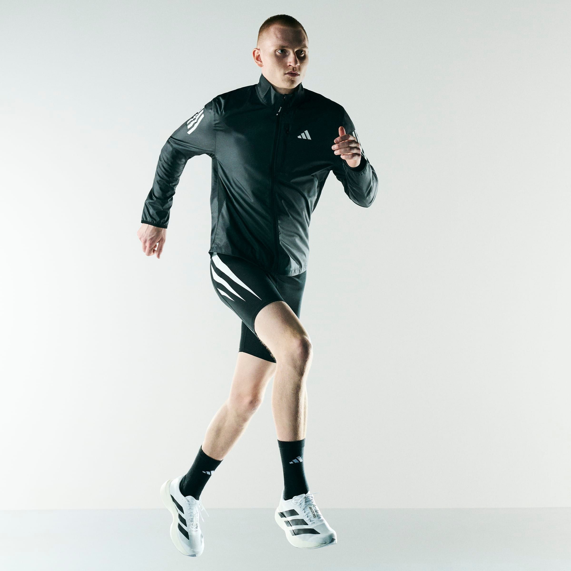 adidas Performance Runningschoenen geïnspireerd door het ontwerp van de adios pro evo