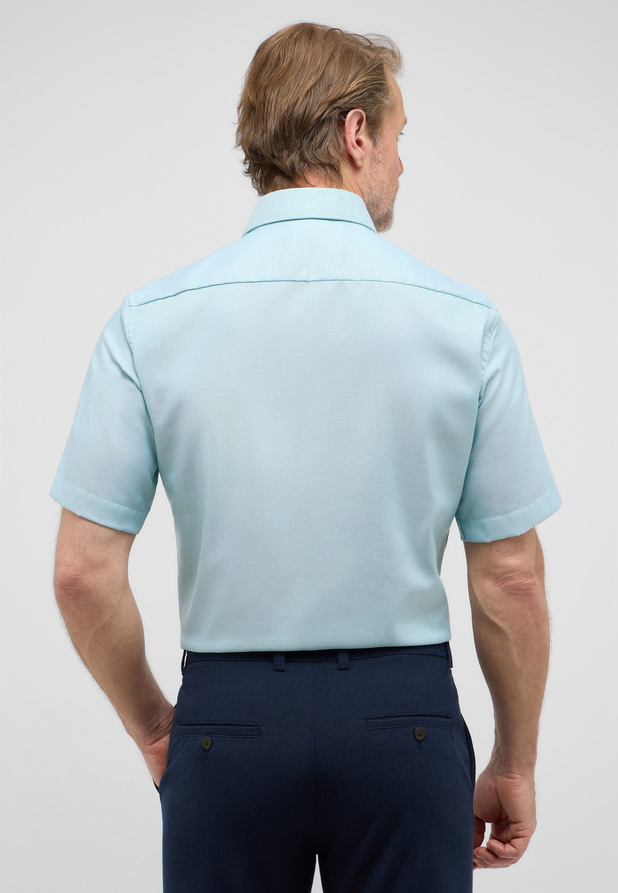 Eterna Overhemd met korte mouwen MODERN FIT NON IRON (strijkvrij)