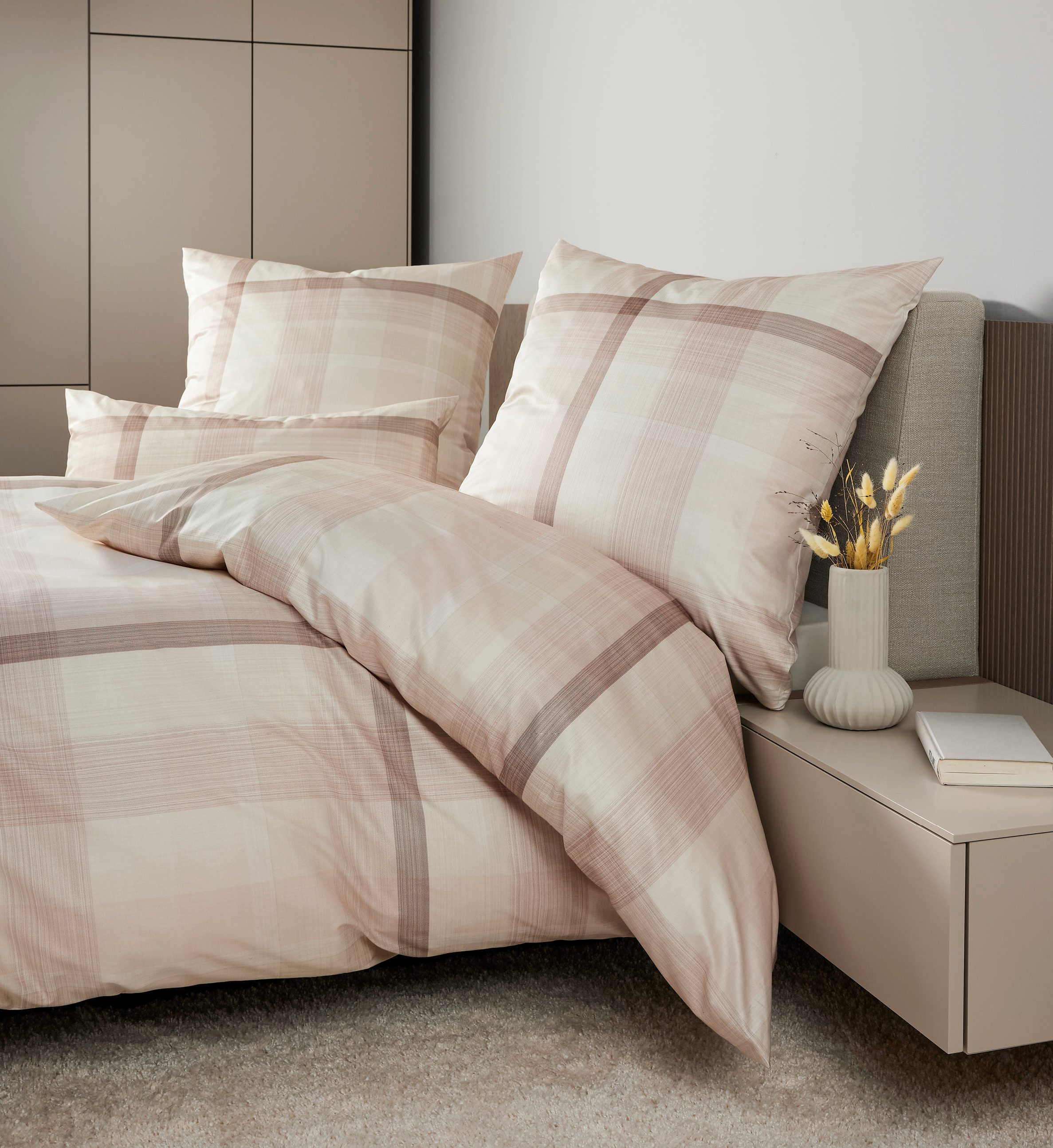 Janine Beddengoed Milano 4511245112 01 dekbedovertrekken bruin