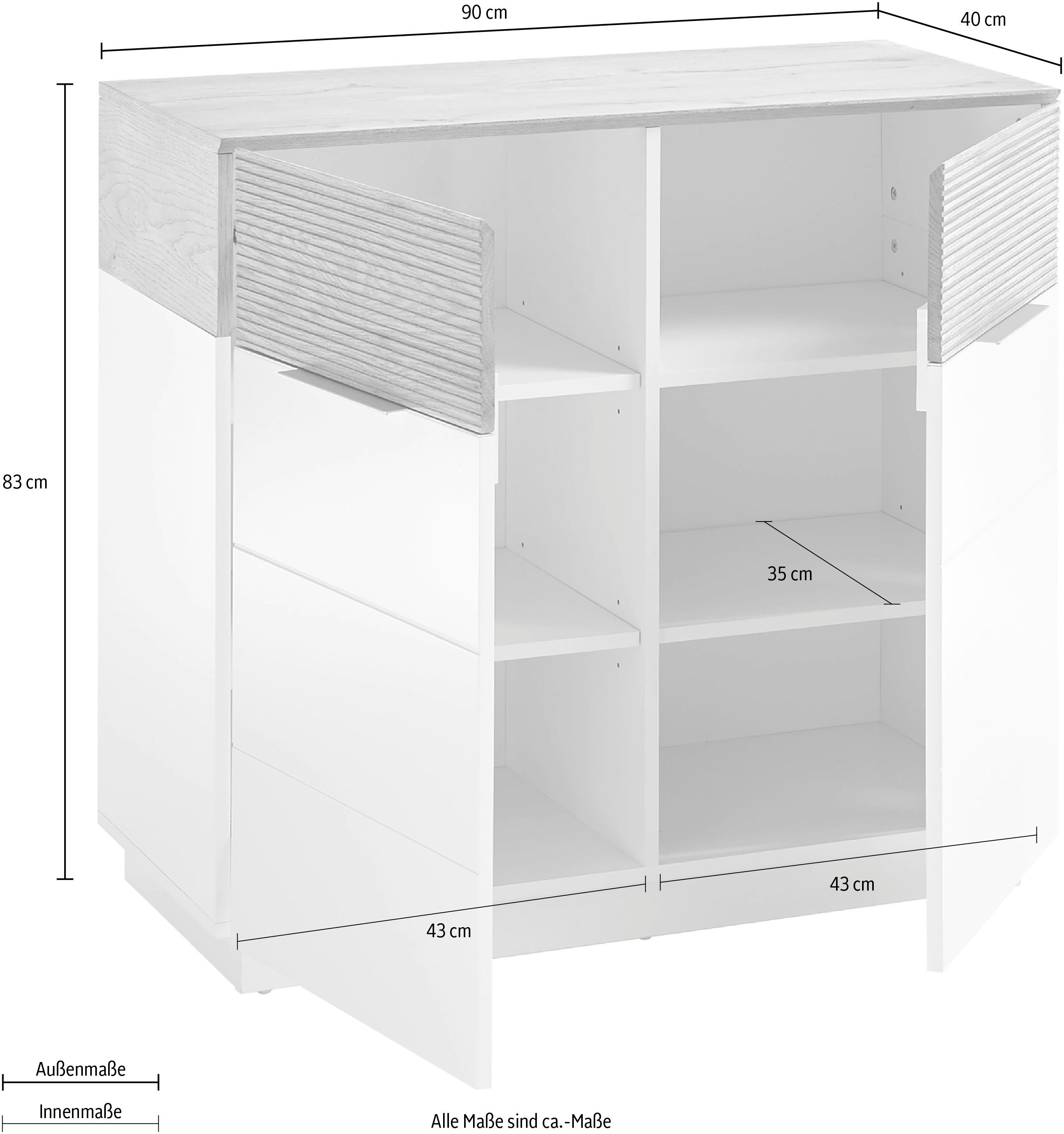 MCA furniture Kast Dubai matwit met garneringen in eiken