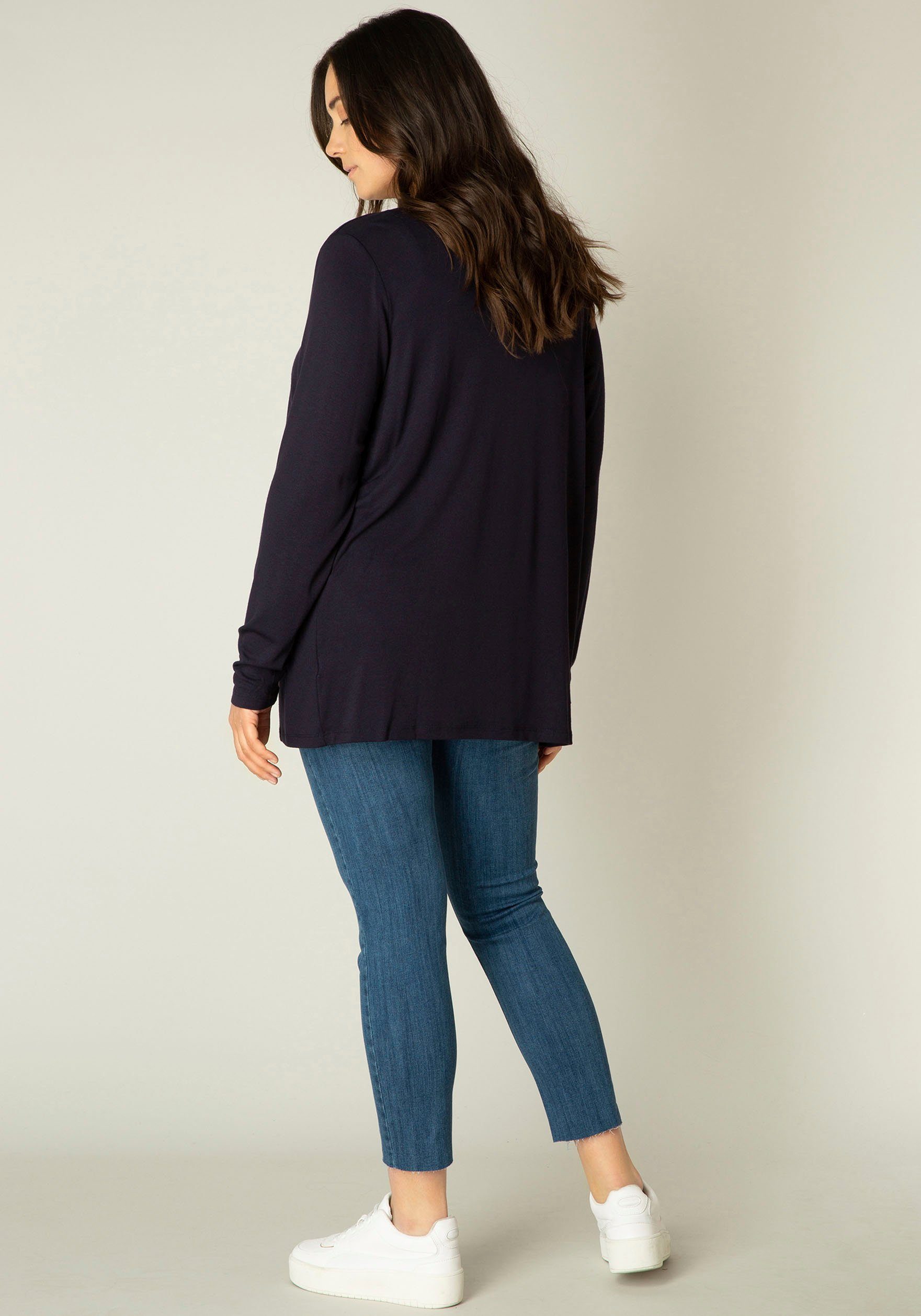 Base Level Curvy Vest Ayla in sluitingloos design