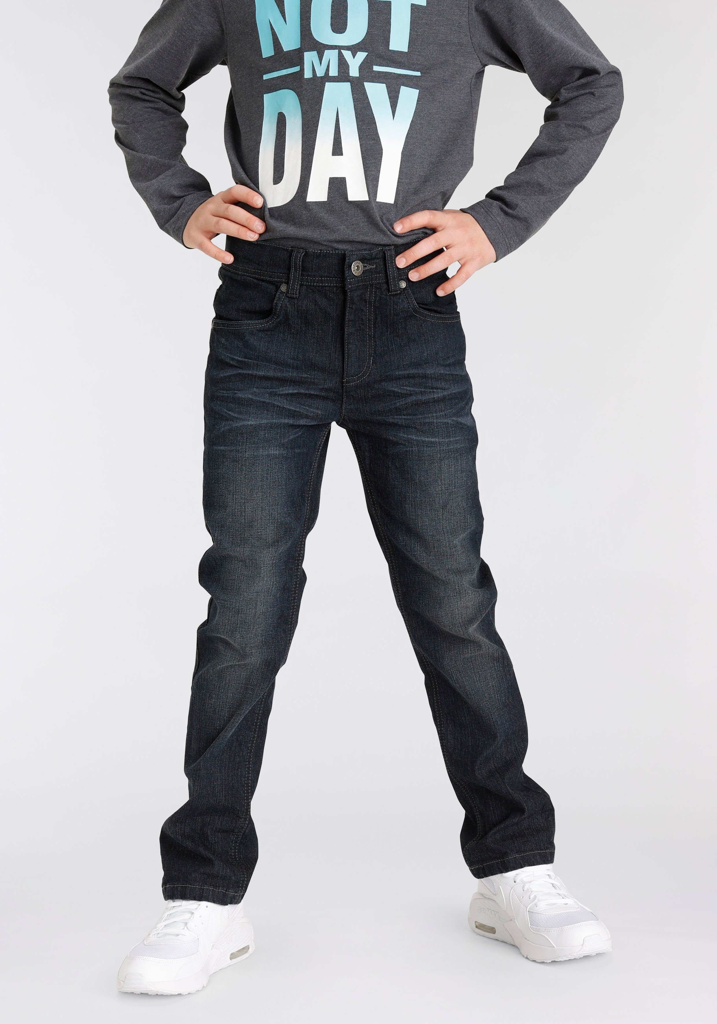 OTTO Jongens Kleding Broeken & Jeans Jeans Stretch Jeans Stretch jeans Met smalle pijpen in cool o-shapemodel 